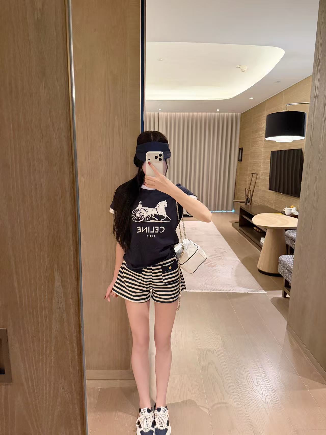 CEL1NE レターTシャツ＋ショートパンツ ツーピースセット【50％割引+送料無料】