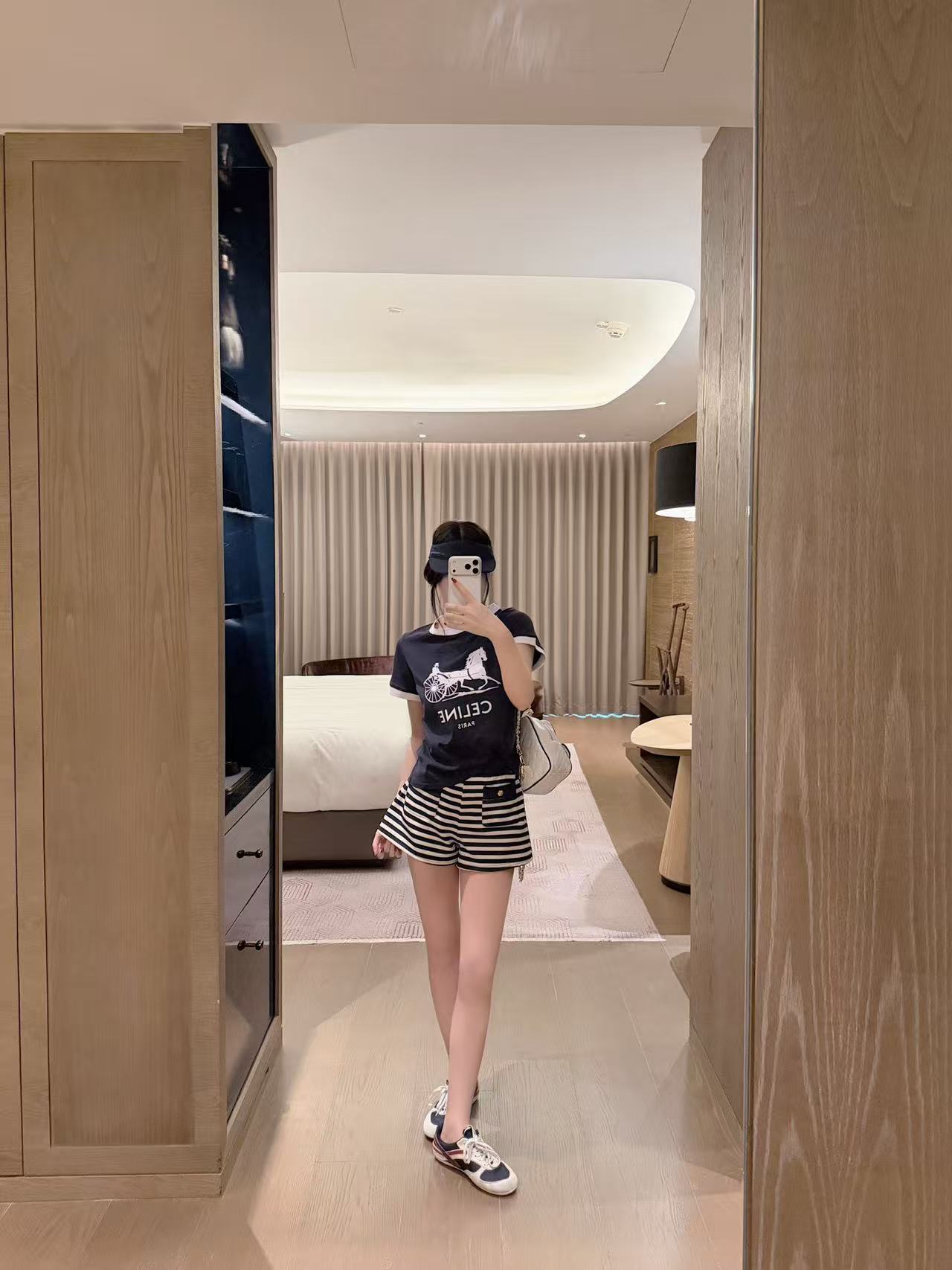 CEL1NE レターTシャツ＋ショートパンツ ツーピースセット【50％割引+送料無料】