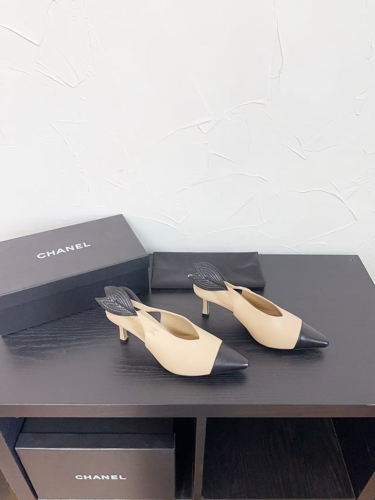 CHANE1 高品質カラーブロックローヒールシューズ【50％割引+送料無料】