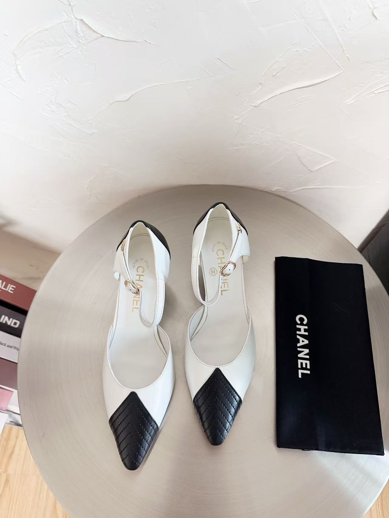 CHANE1 シンプルなカラーブロックレザーローヒールシューズ【50％割引+送料無料】