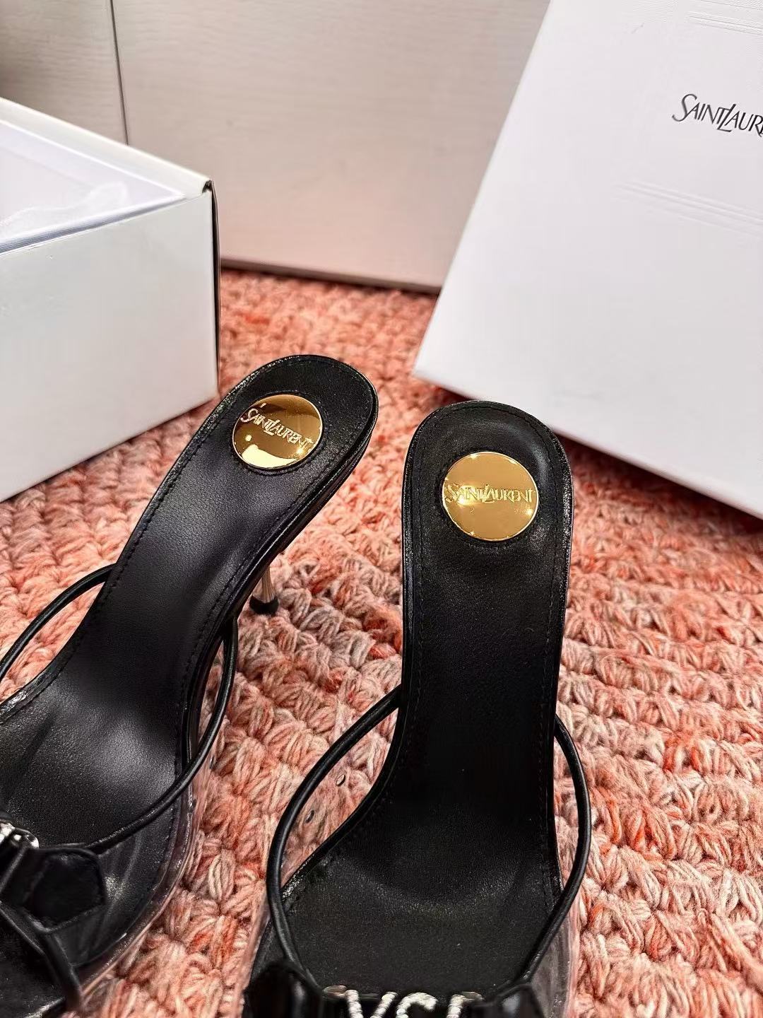 YSL 高品質ポインテッドトゥスティレットヒール【50％割引+送料無料】