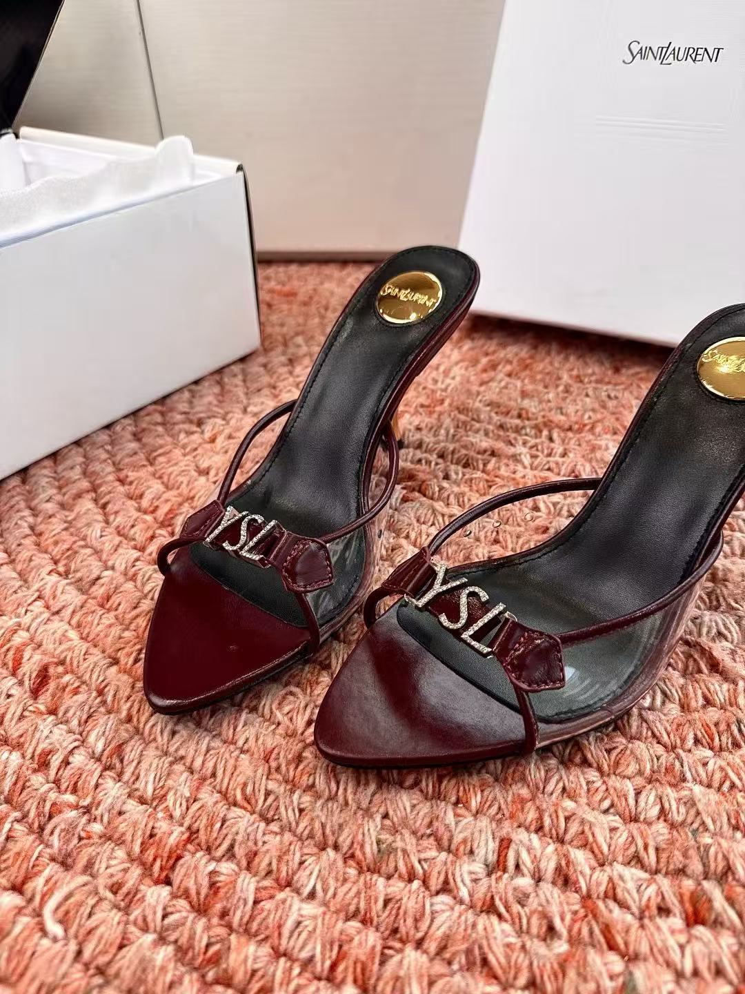 YSL 高品質ポインテッドトゥスティレットヒール【50％割引+送料無料】