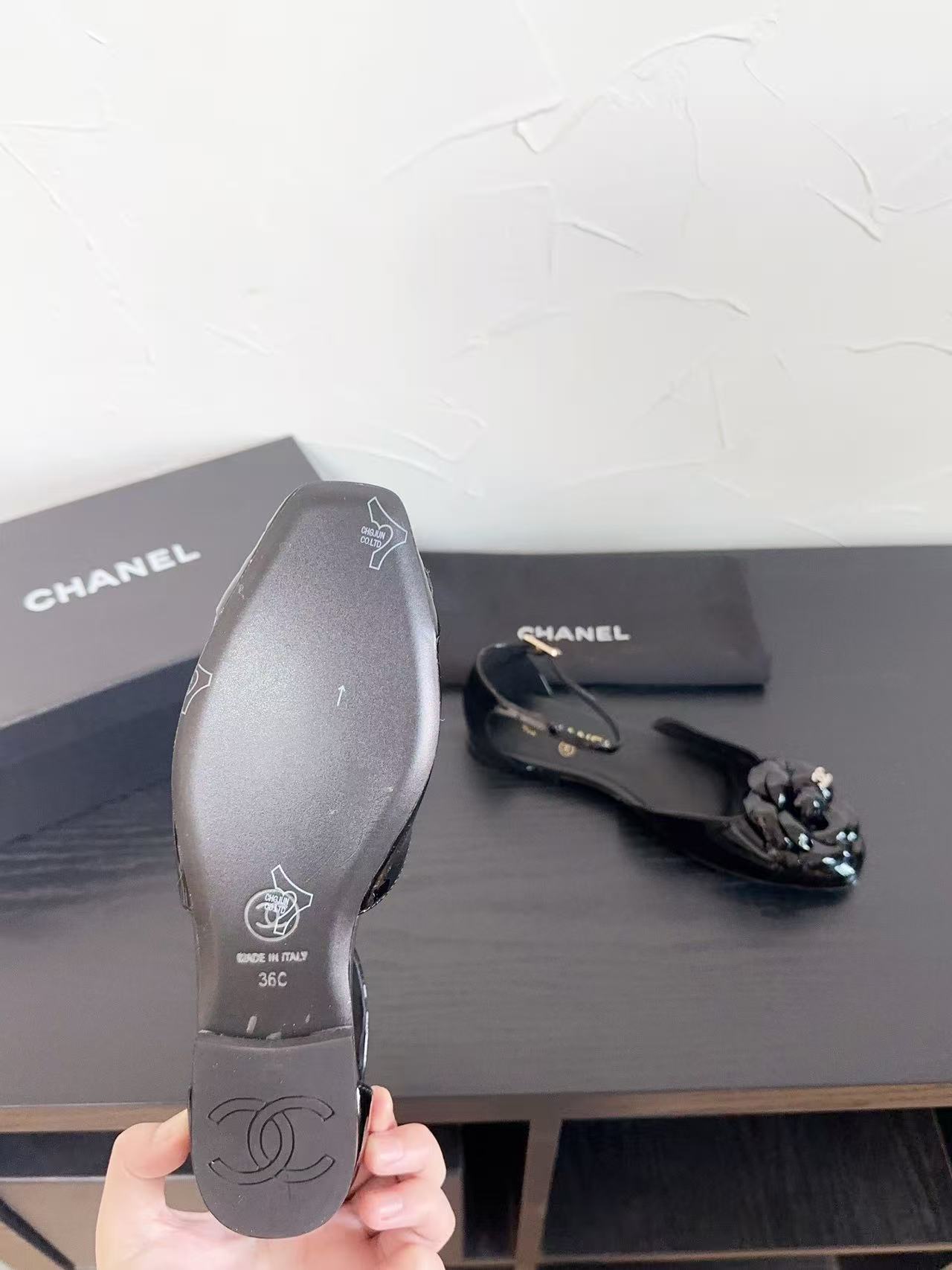 CHANE1 高品質カメリアフラットシューズ【50％割引+送料無料】