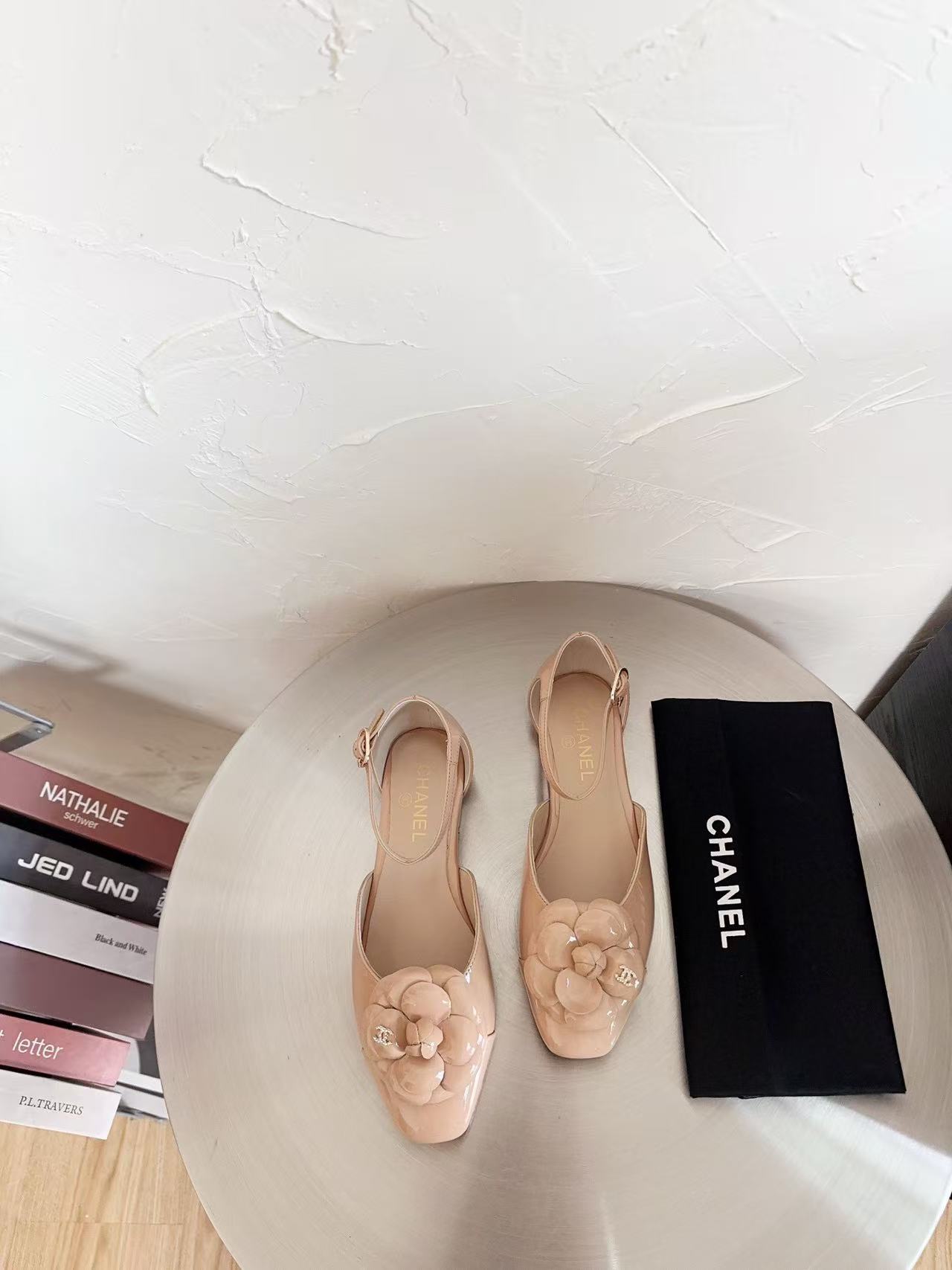 CHANE1 高品質カメリアフラットシューズ【50％割引+送料無料】