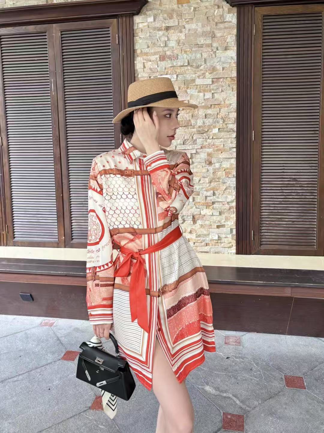 HERME5プリント柄の長袖ワンピース【50％割引+送料無料】