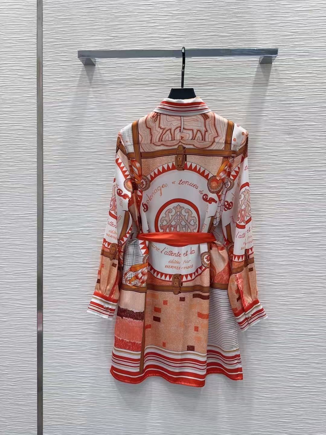 HERME5プリント柄の長袖ワンピース【50％割引+送料無料】