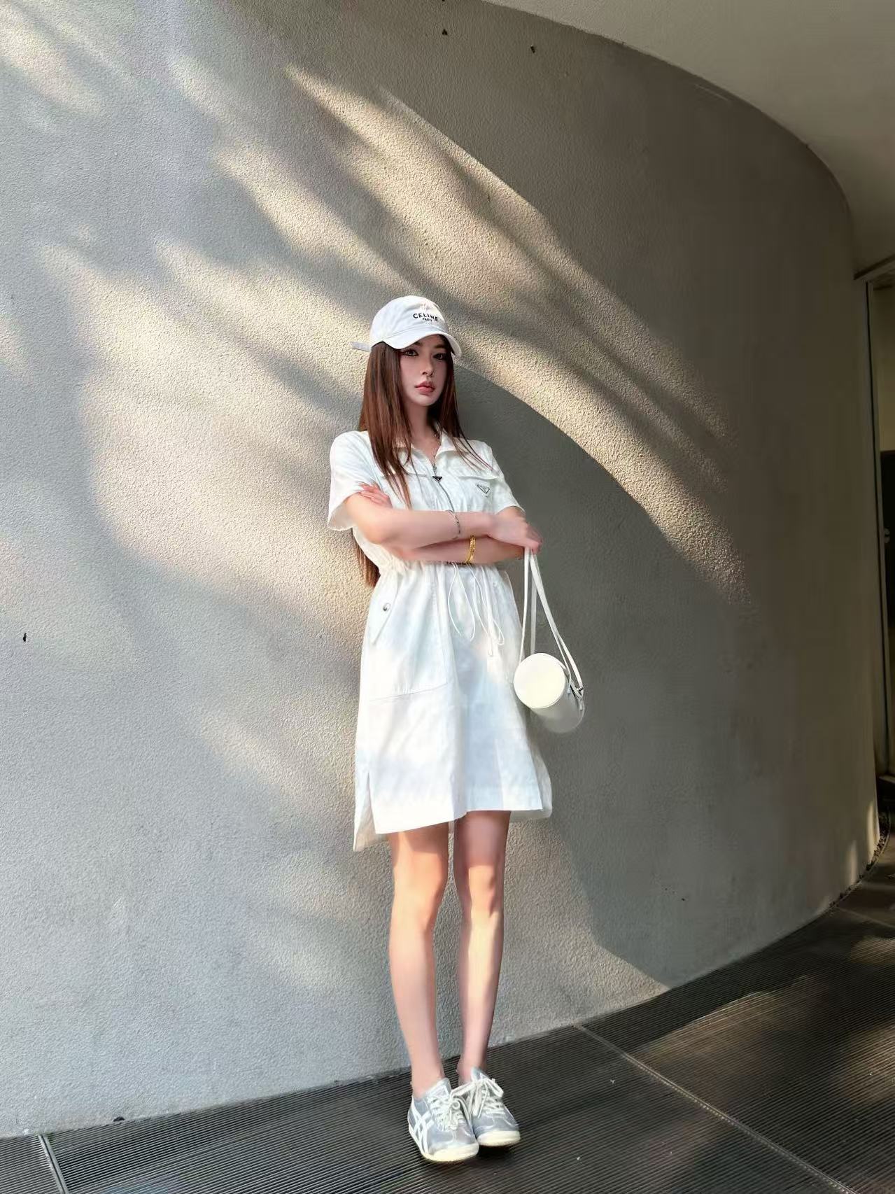 PR4DA トライアングルロゴ ドローストリング 半袖ドレス【50％割引+送料無料】