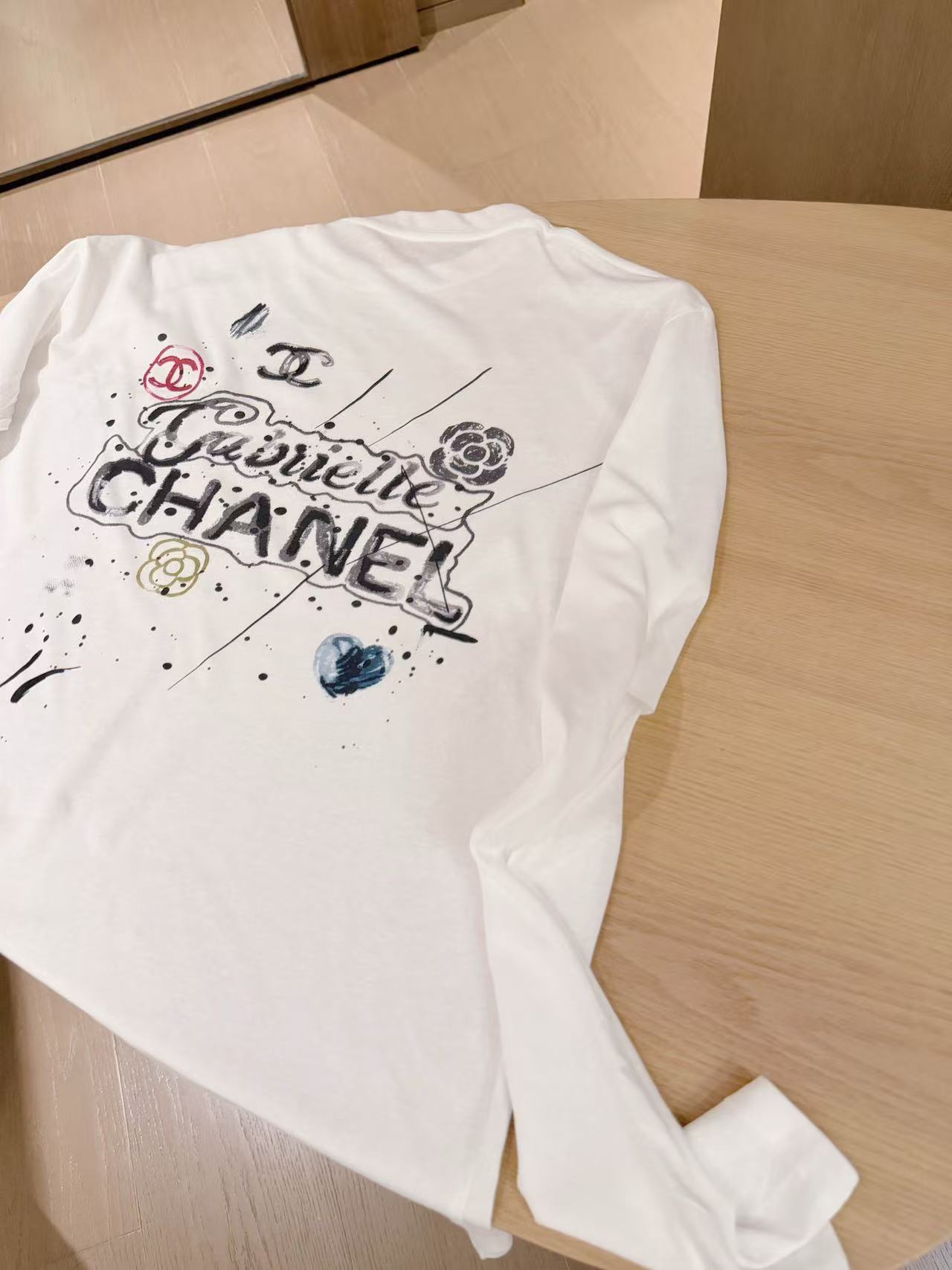 CHANE1 日焼け止めレターTシャツ【50％割引+送料無料】