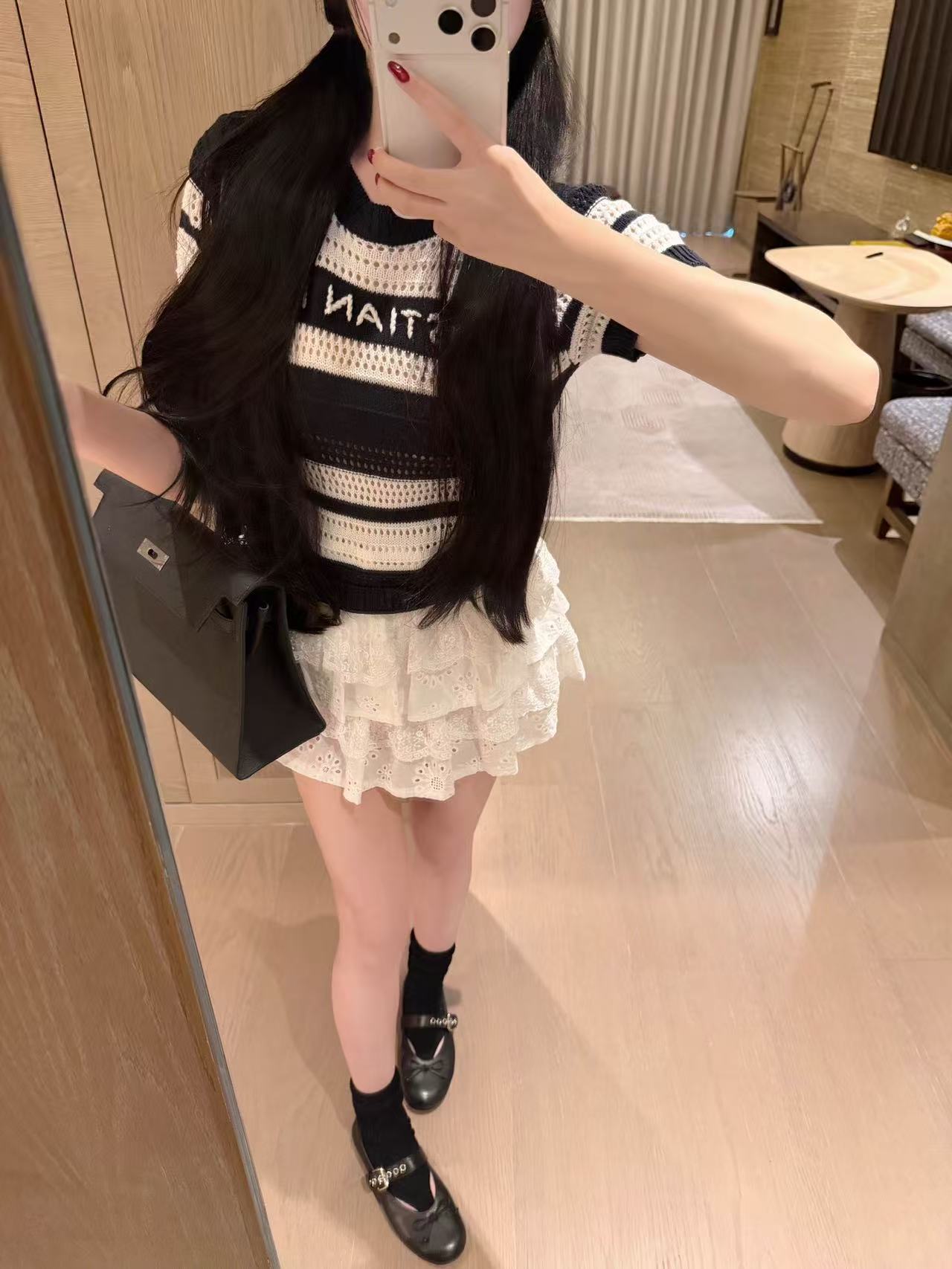 DI0Rストライプ柄のレターセーター【50％割引+送料無料】