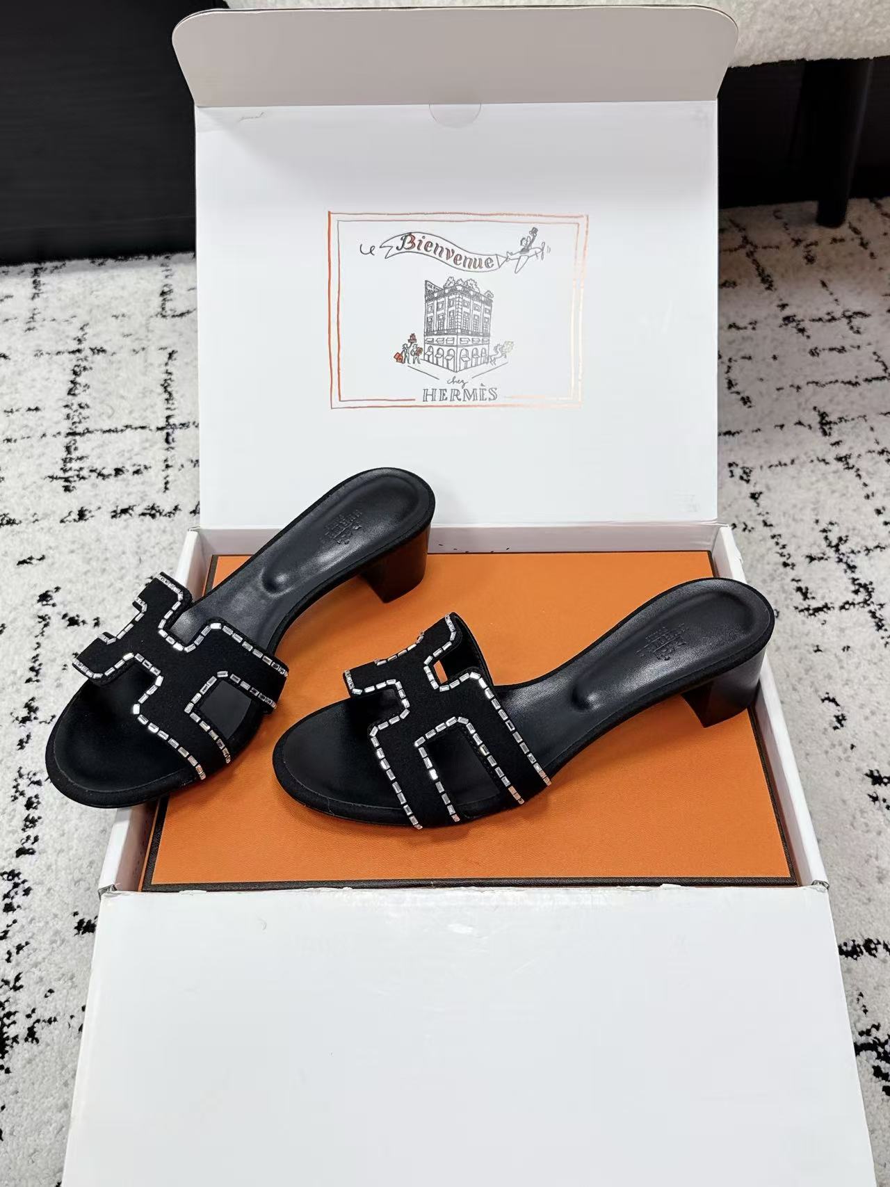 HERME5高品質のダイヤモンドローヒールシューズ【50％割引+送料無料】