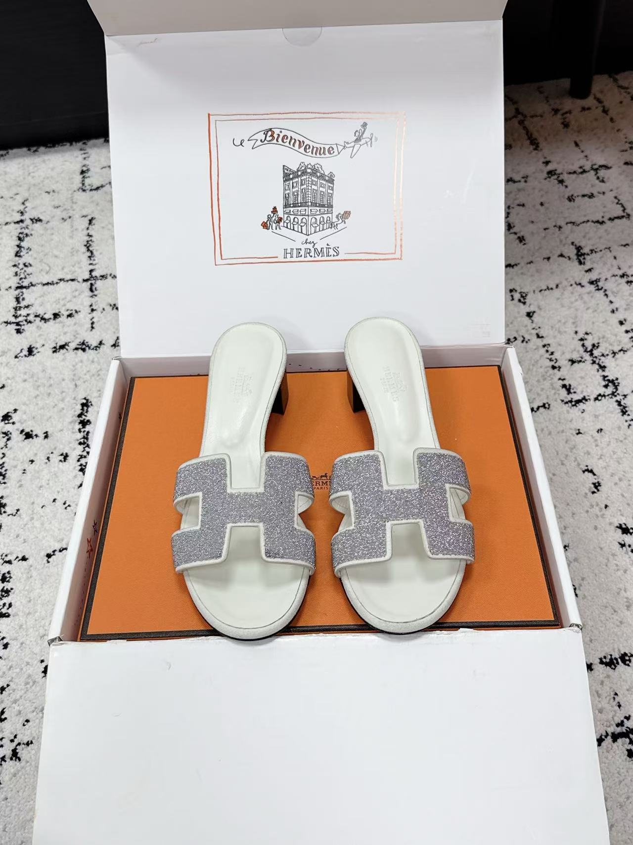 HERME5高品質の牛革製ローヒールシューズ【50％割引+送料無料】