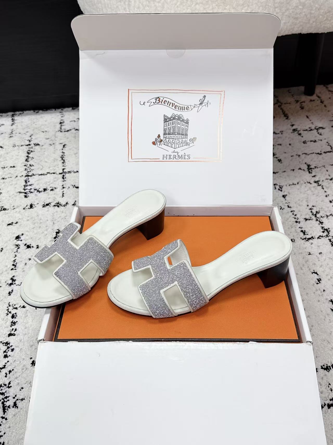 HERME5高品質の牛革製ローヒールシューズ【50％割引+送料無料】