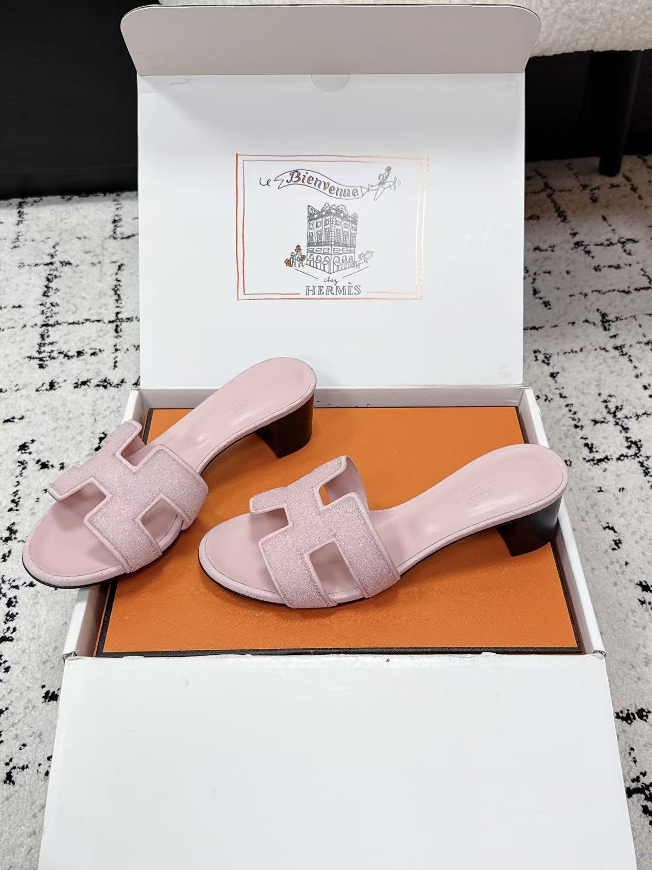 HERME5高品質の牛革製ローヒールシューズ【50％割引+送料無料】