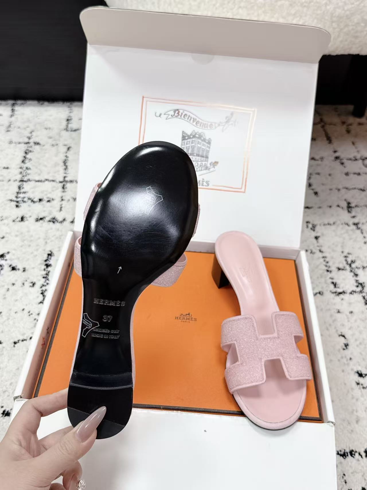 HERME5高品質の牛革製ローヒールシューズ【50％割引+送料無料】