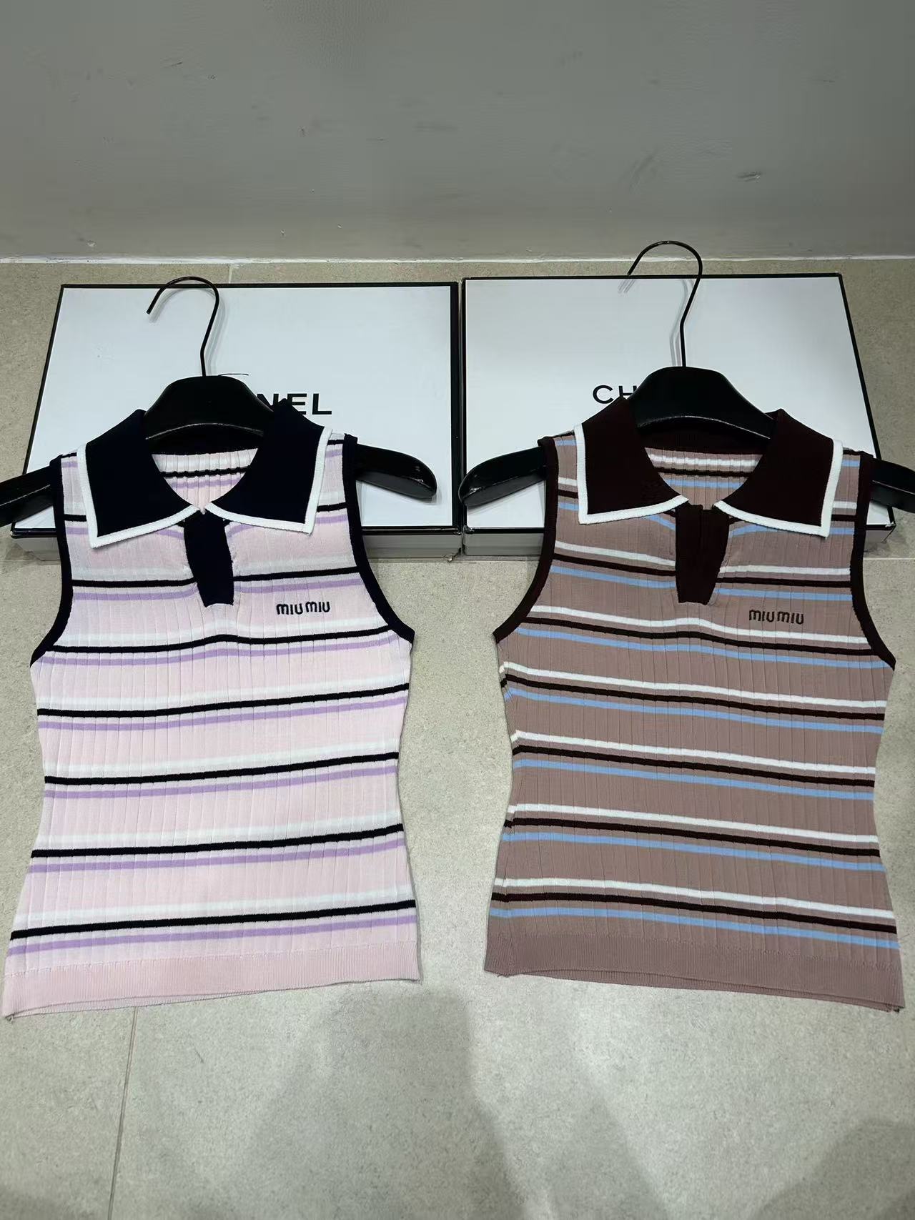 M1UM1U ストライプ柄ウールベスト【50％割引+送料無料】