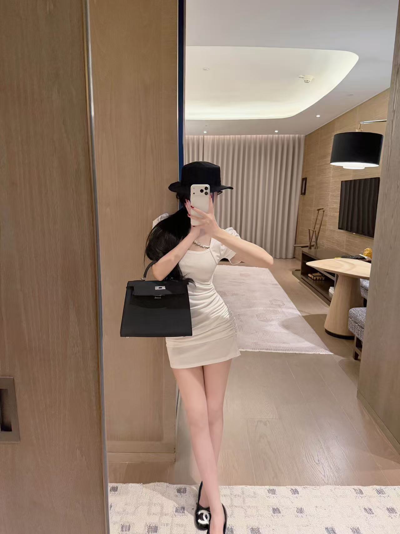 CHANE1 レターフィットドレス【50％割引+送料無料】