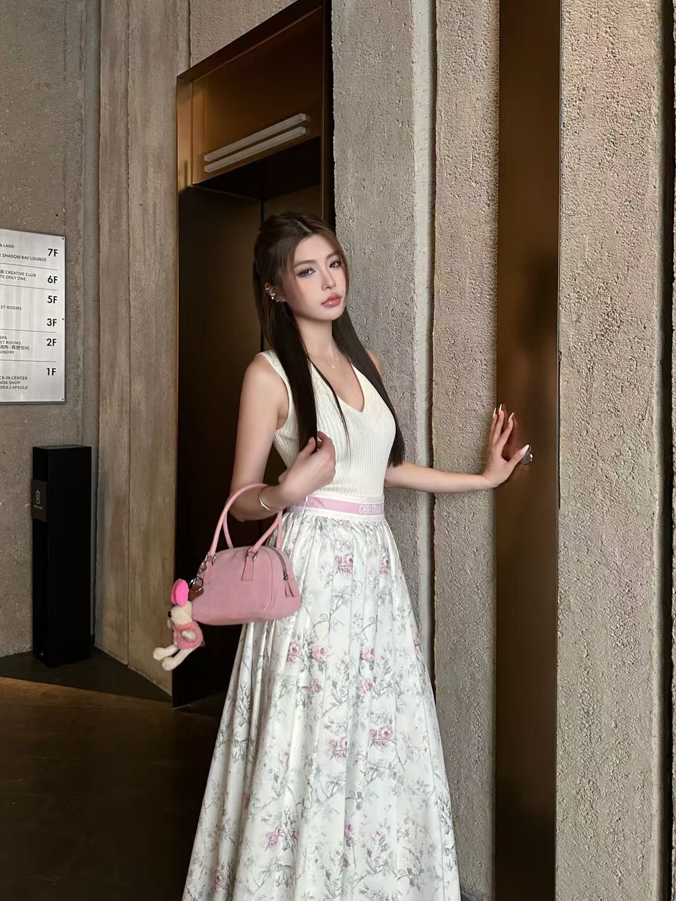 DI0R花柄プリントのミディスカート【50％割引+送料無料】