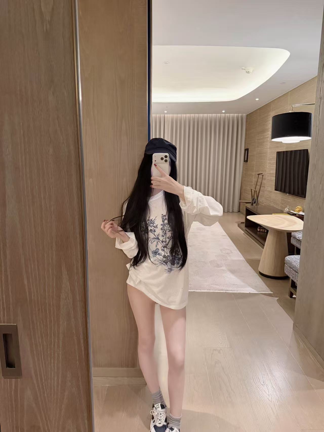 DI0Rプリント入り長袖Tシャツ【50％割引+送料無料】