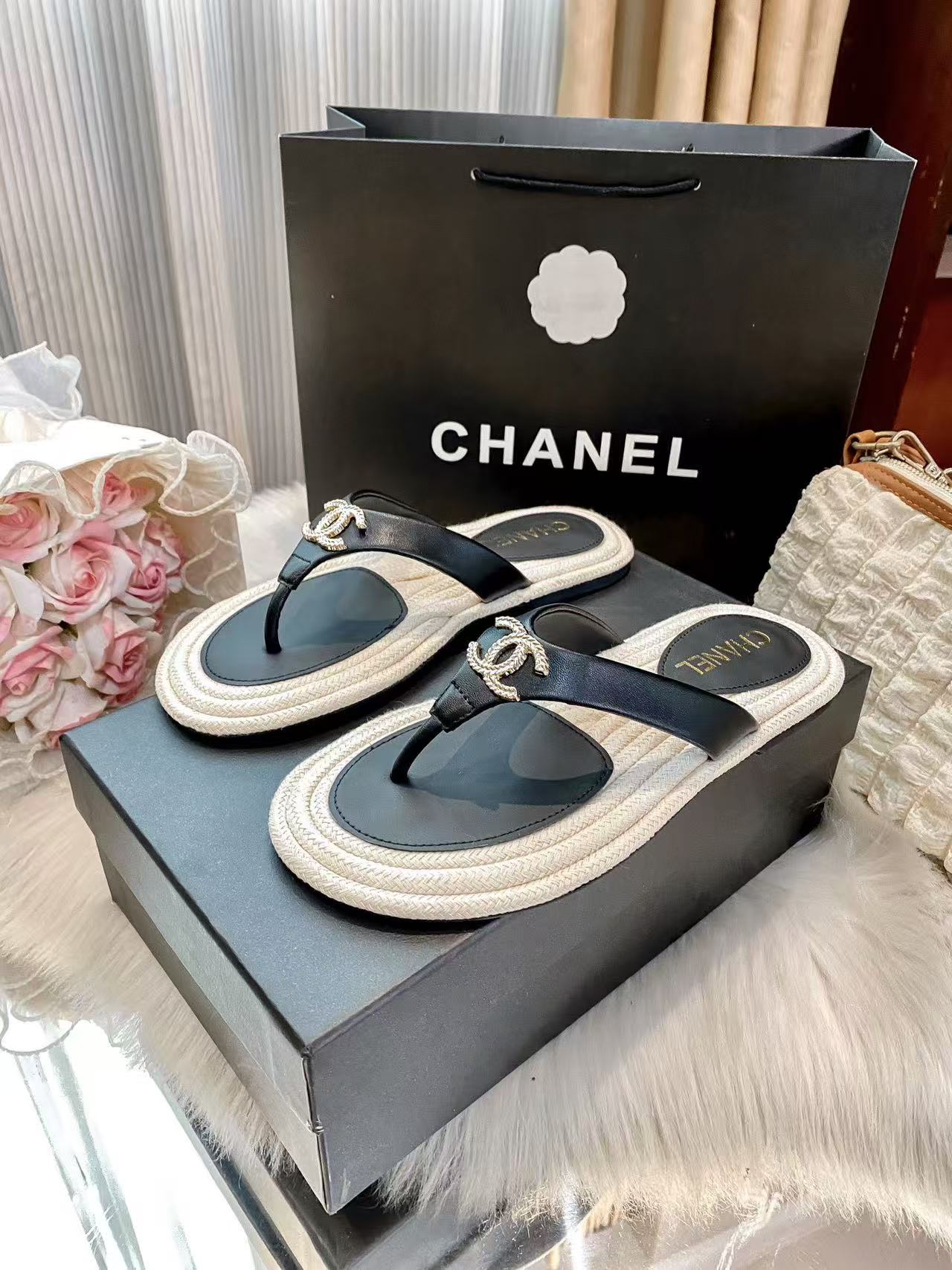 CHANE1 ダブルCカラーブロックフラットスリッパ【50％割引+送料無料】