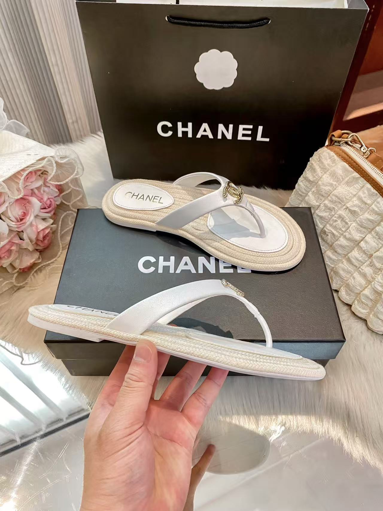 CHANE1 ダブルCカラーブロックフラットスリッパ【50％割引+送料無料】