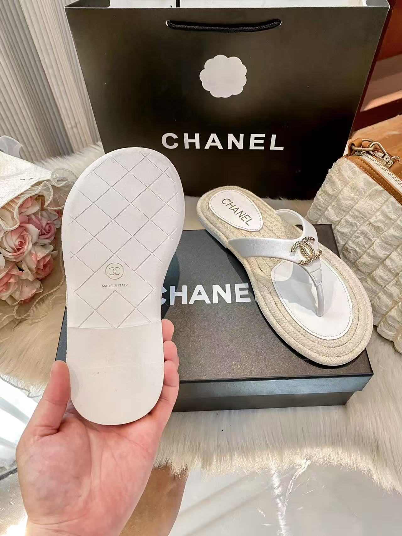 CHANE1 ダブルCカラーブロックフラットスリッパ【50％割引+送料無料】