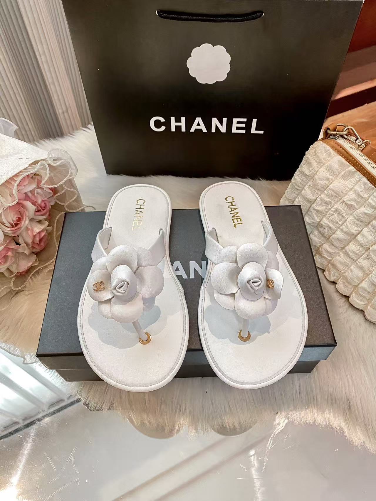 CHANE1 カメリアスリッパ【50％割引+送料無料】