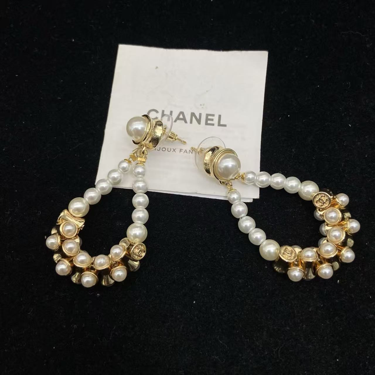 CHANE1 ダブルCパールスタッドピアス【50％割引+送料無料】
