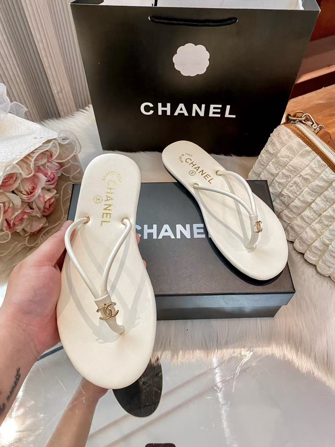 CHANE1 シンプルダブルCスリッパ【50％割引+送料無料】