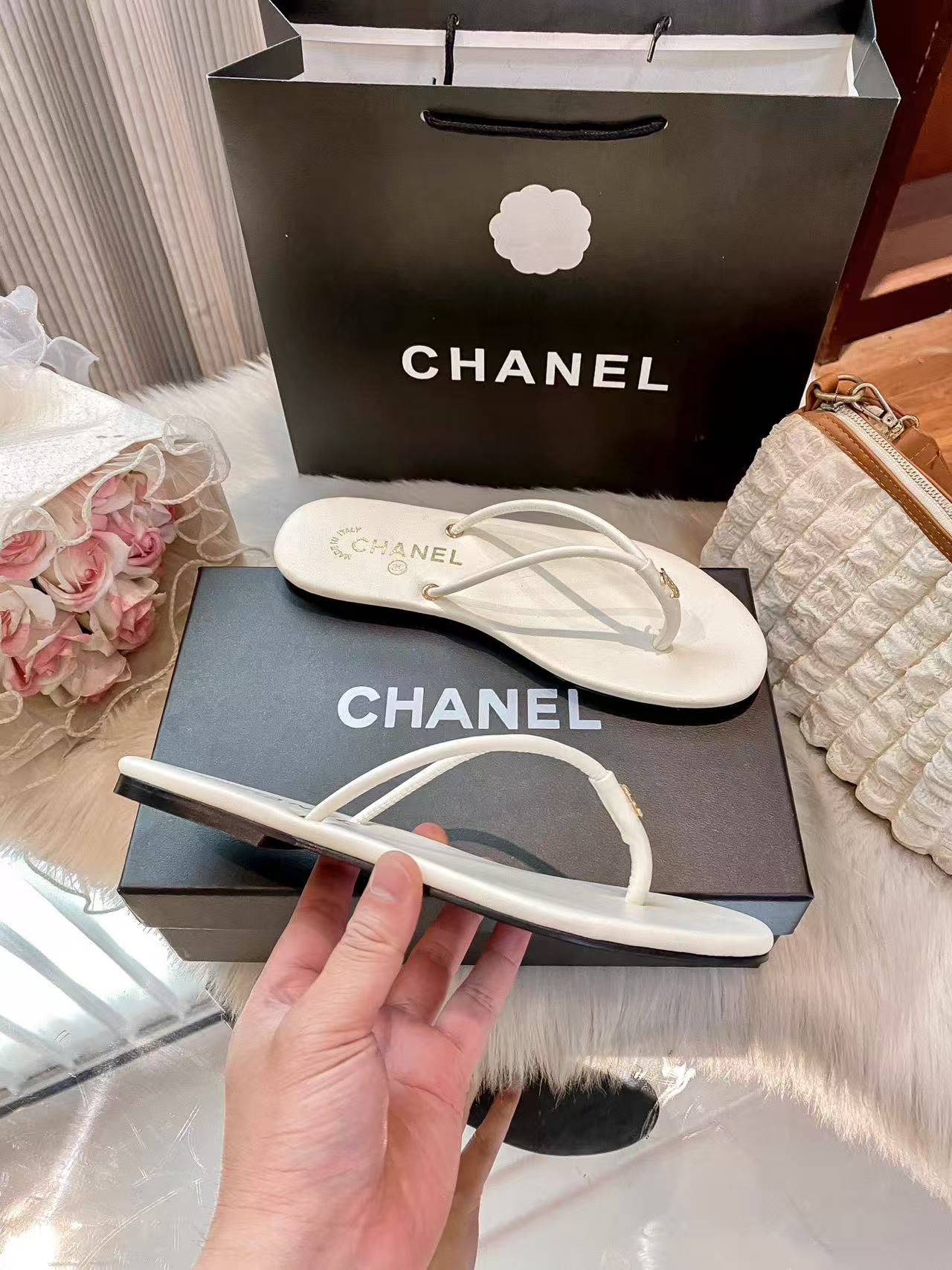 CHANE1 シンプルダブルCスリッパ【50％割引+送料無料】