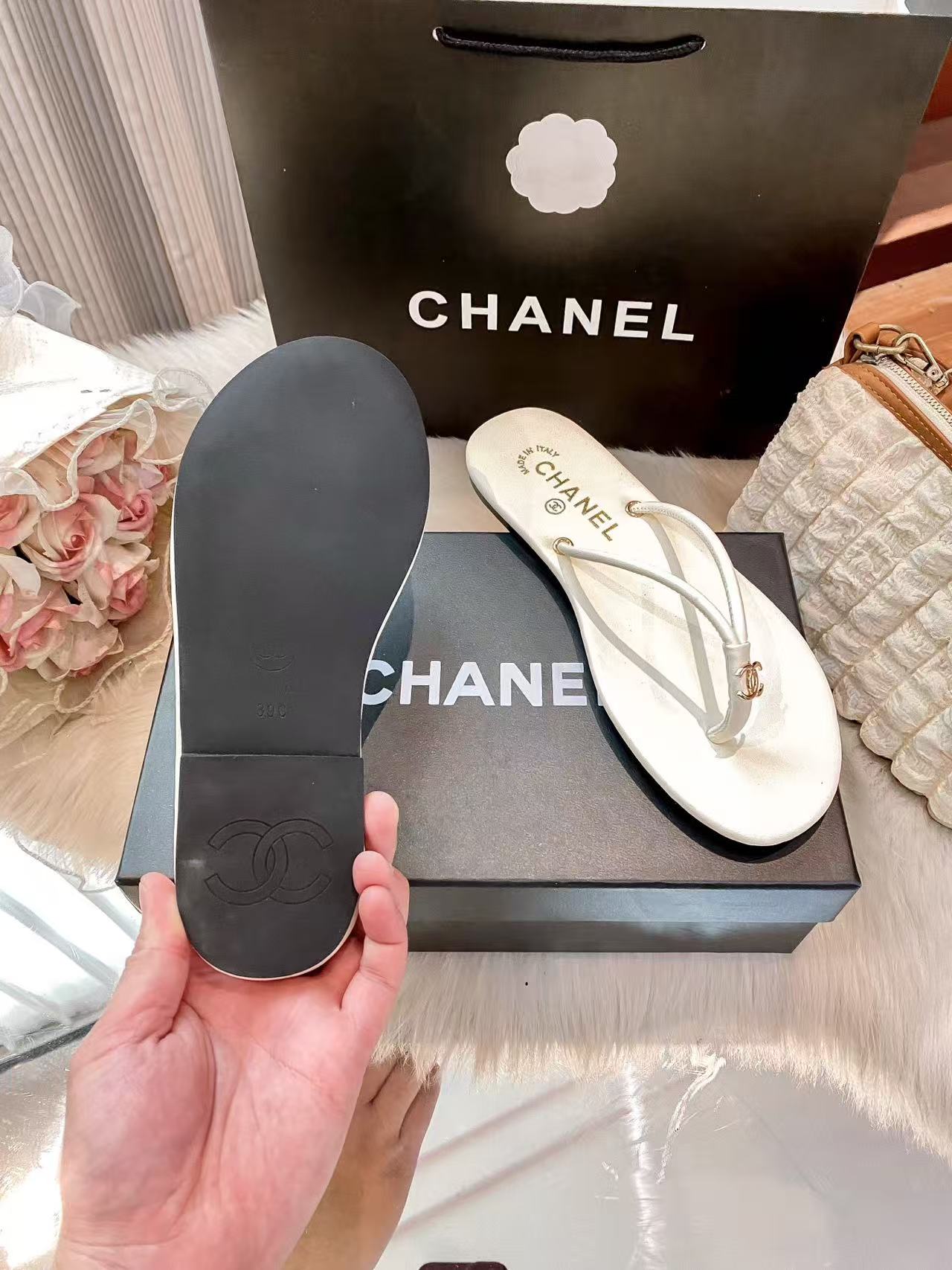 CHANE1 シンプルダブルCスリッパ【50％割引+送料無料】