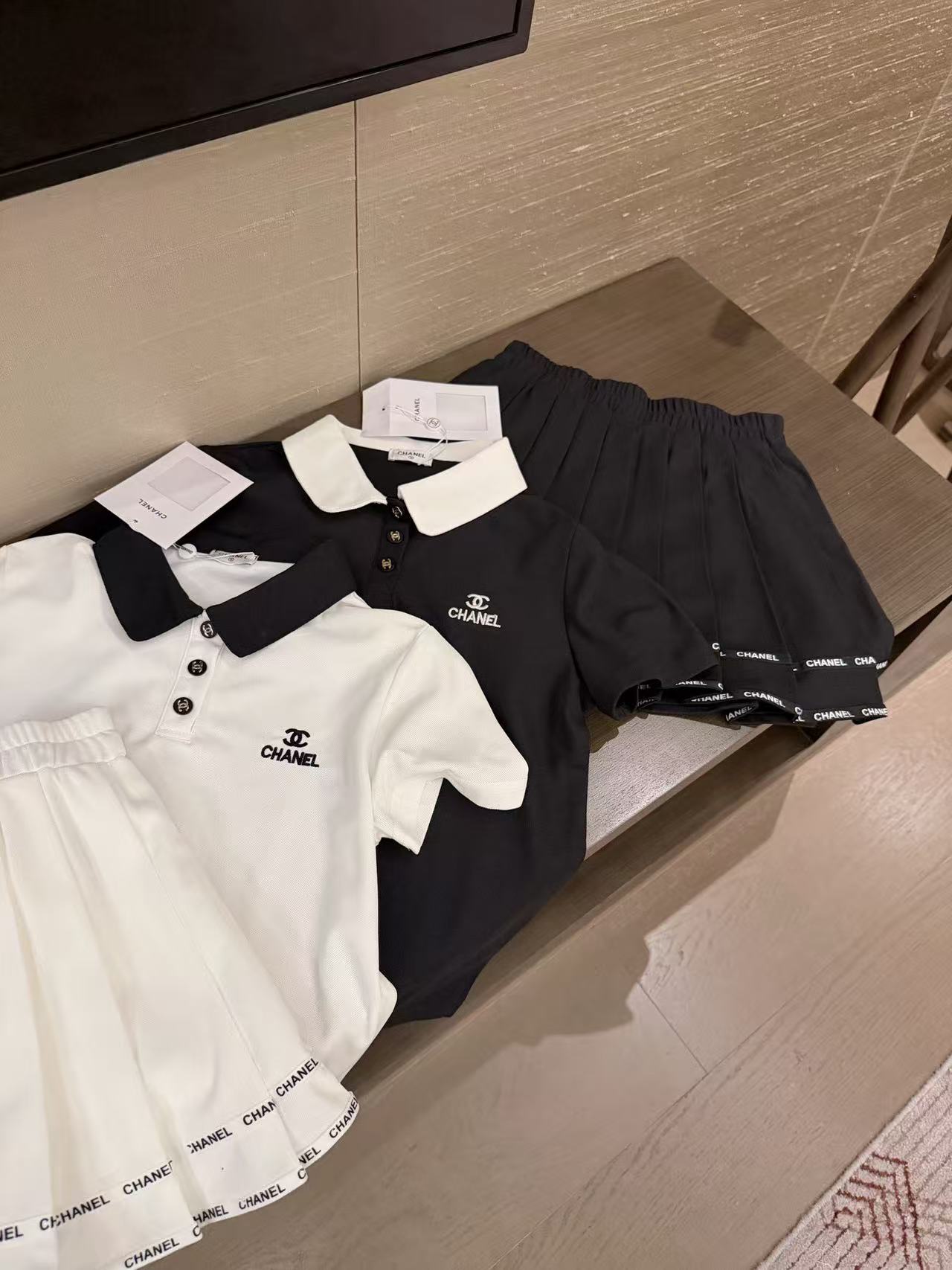 CHANE1 ダブルCシャツ＋スカート ツーピースセット【50％割引+送料無料】