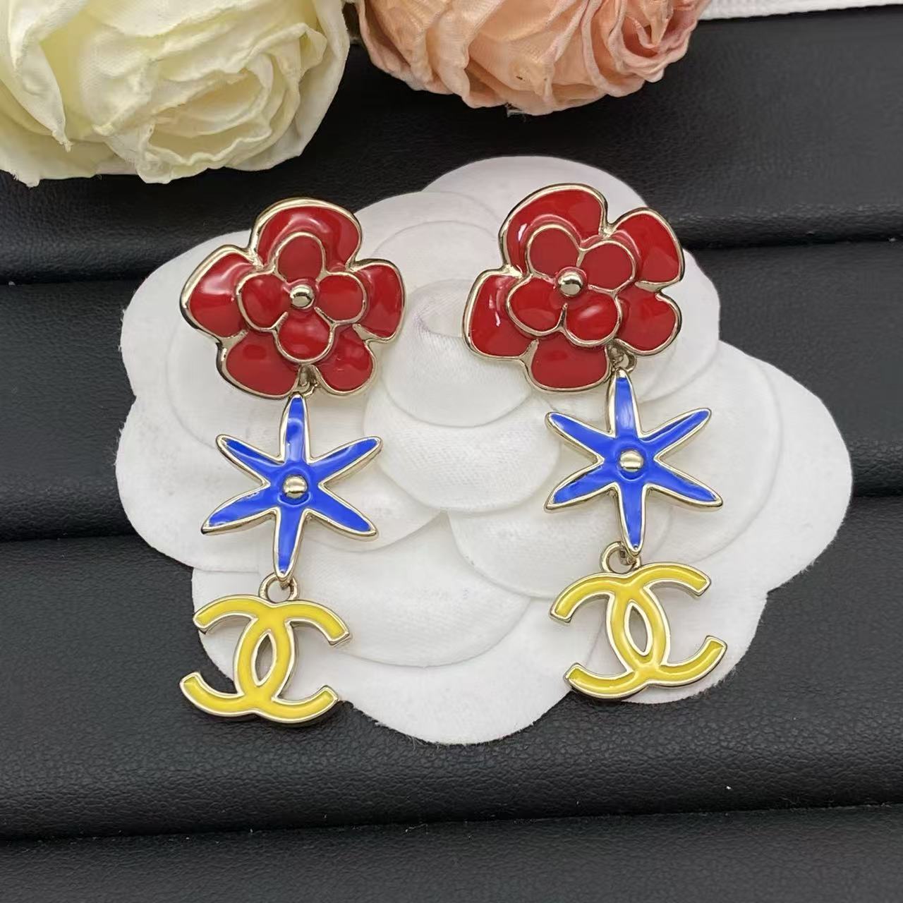CHANE1 ダブルCフラワースターピアス【50％割引+送料無料】