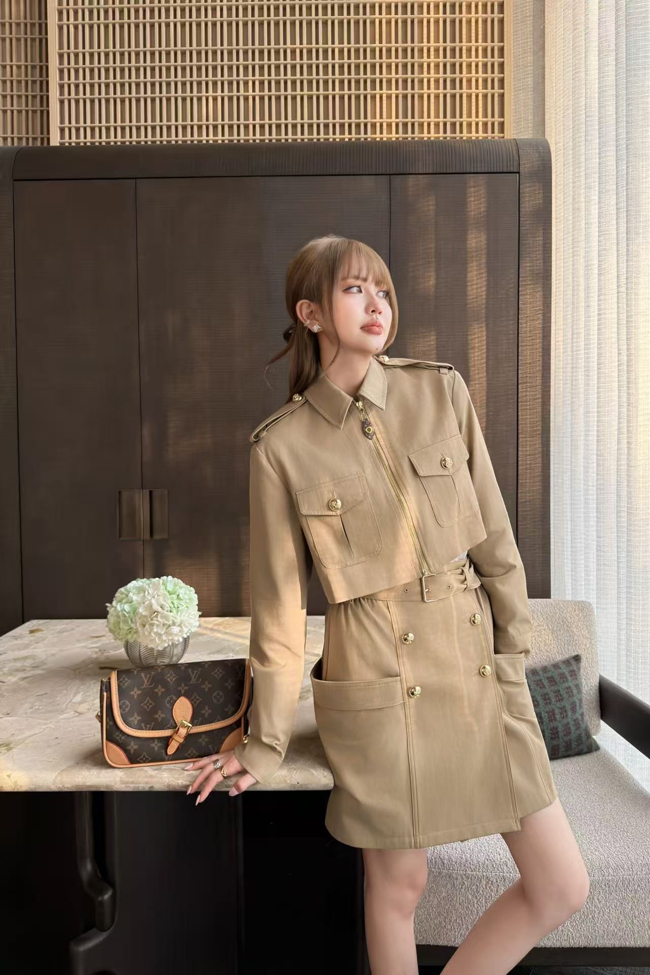 LVジッパージャケット＋スカートのツーピースセット【50％割引+送料無料】