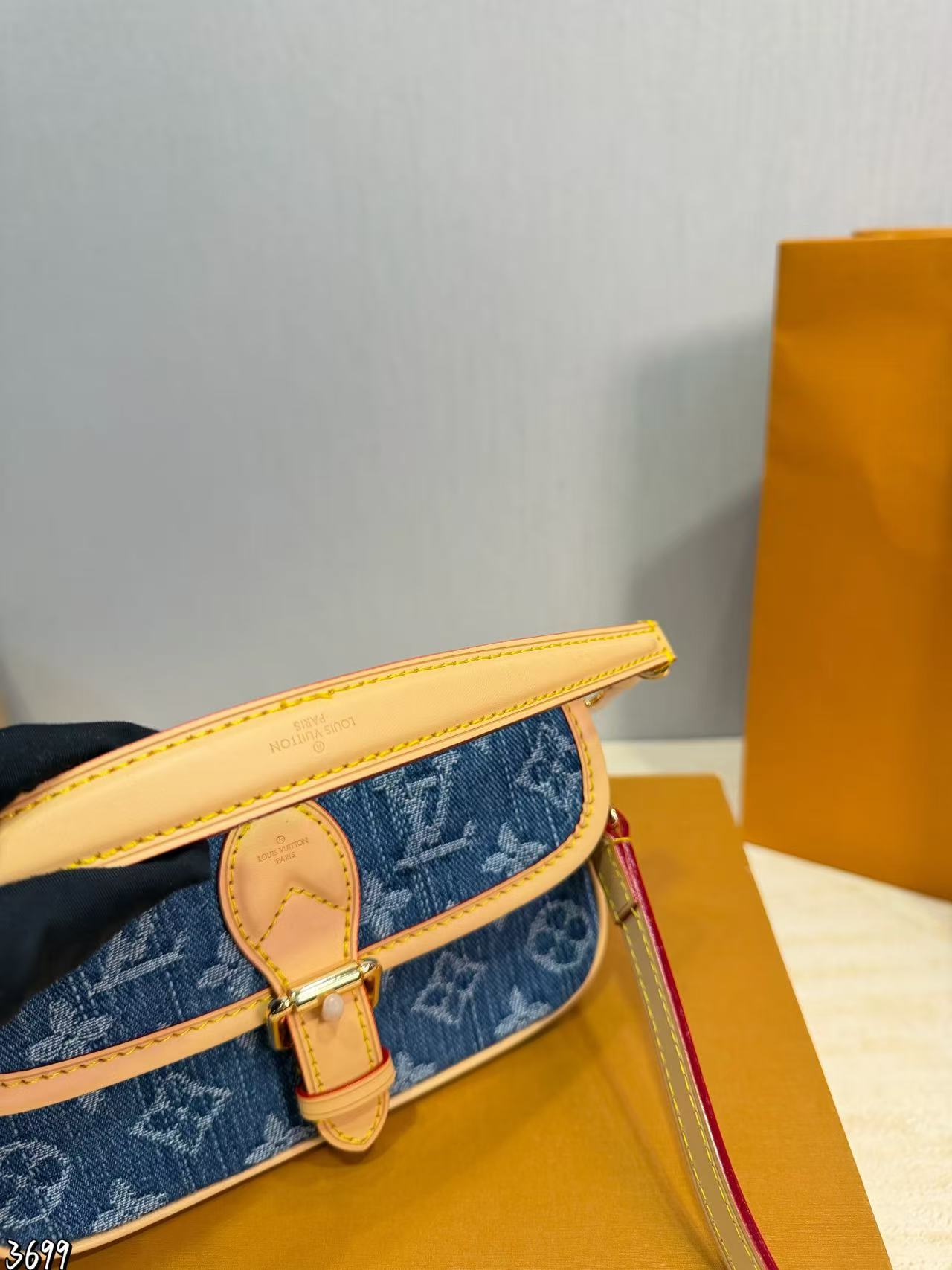 CHANE1 dianeデニムバゲットバッグ【50％割引+送料無料】