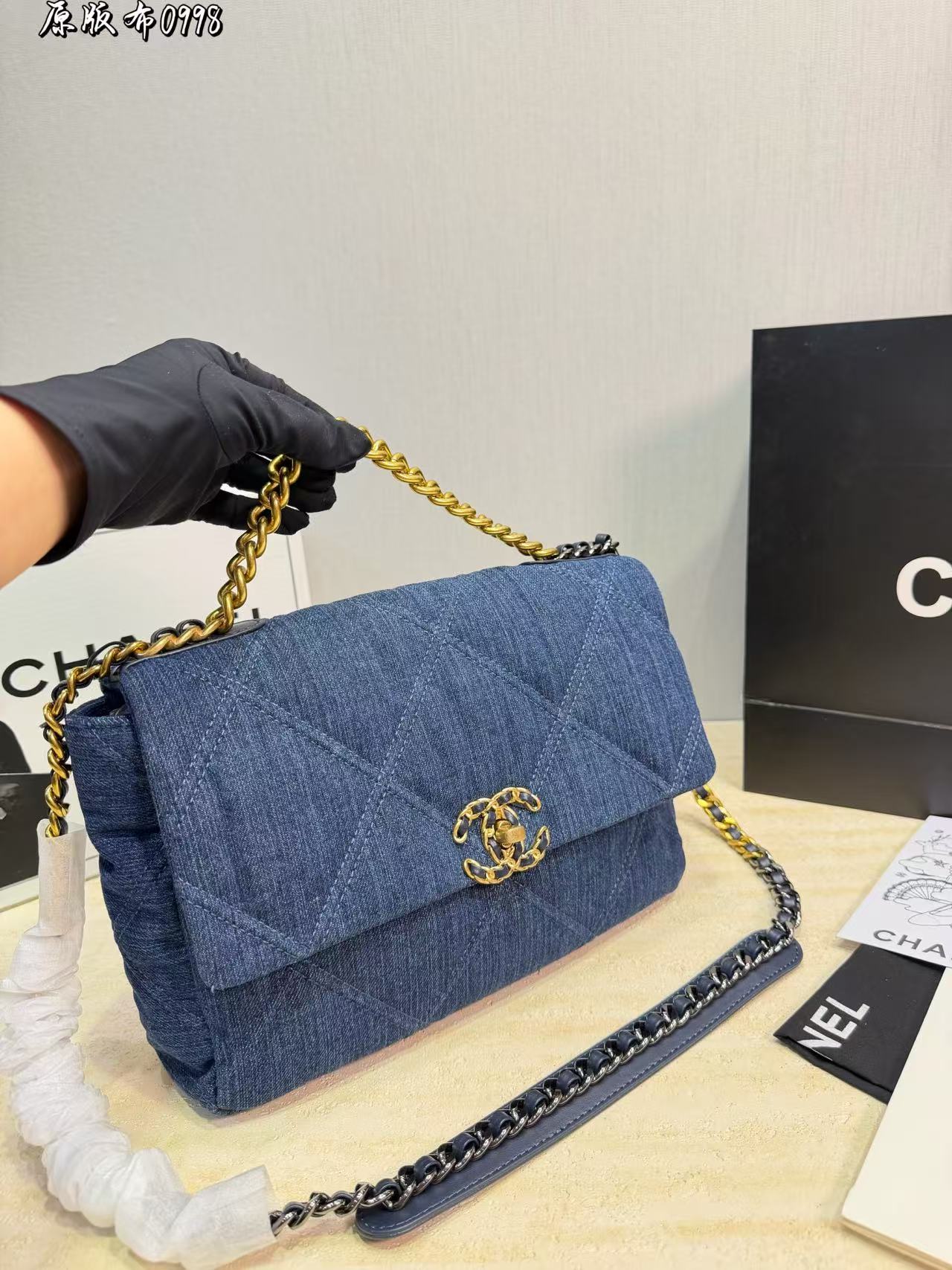 CHANE1デニムチェーンバッグ【50％割引+送料無料】