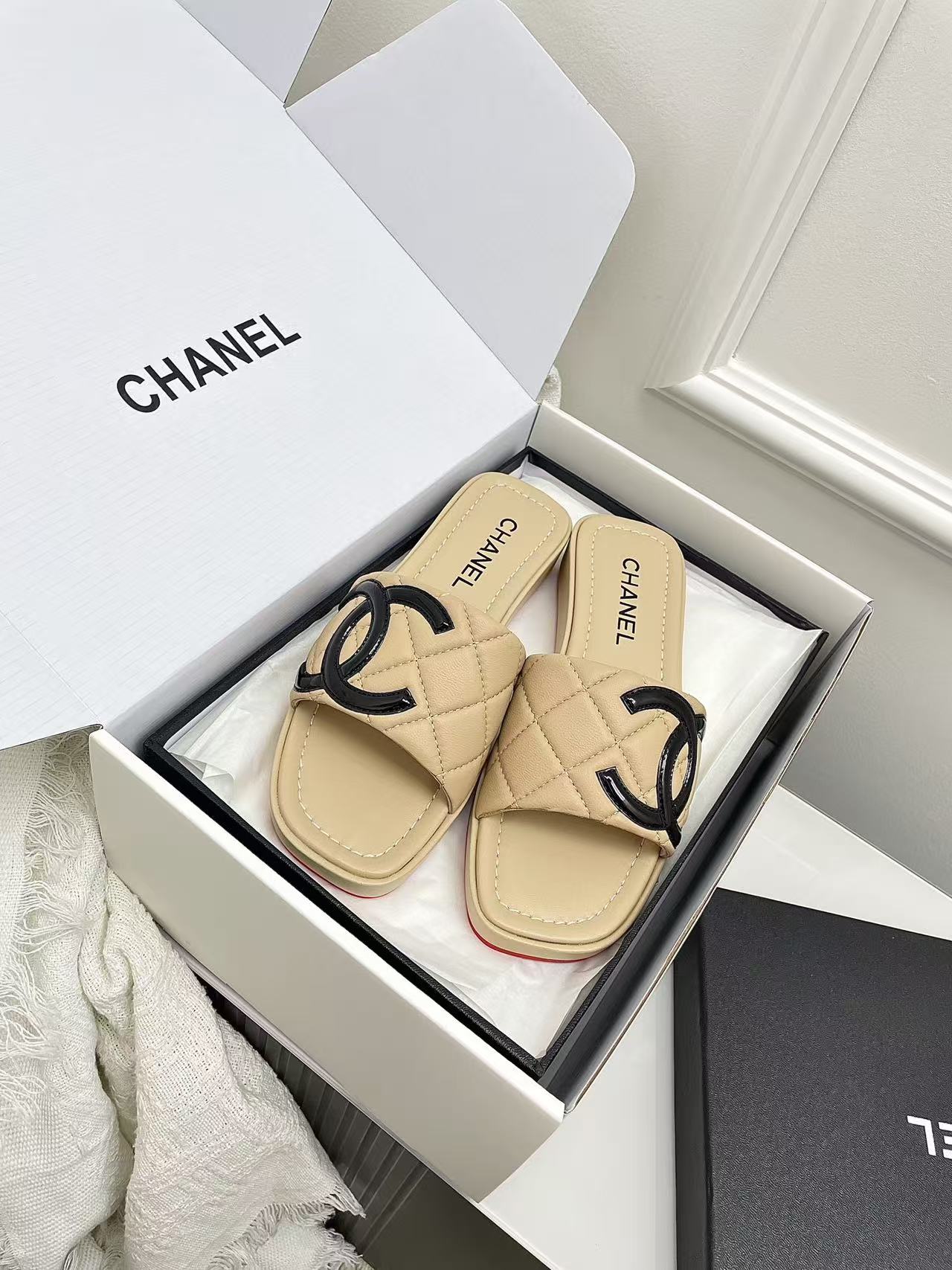 CHANE1 高品質ダブルCスリッパ【50％割引+送料無料】
