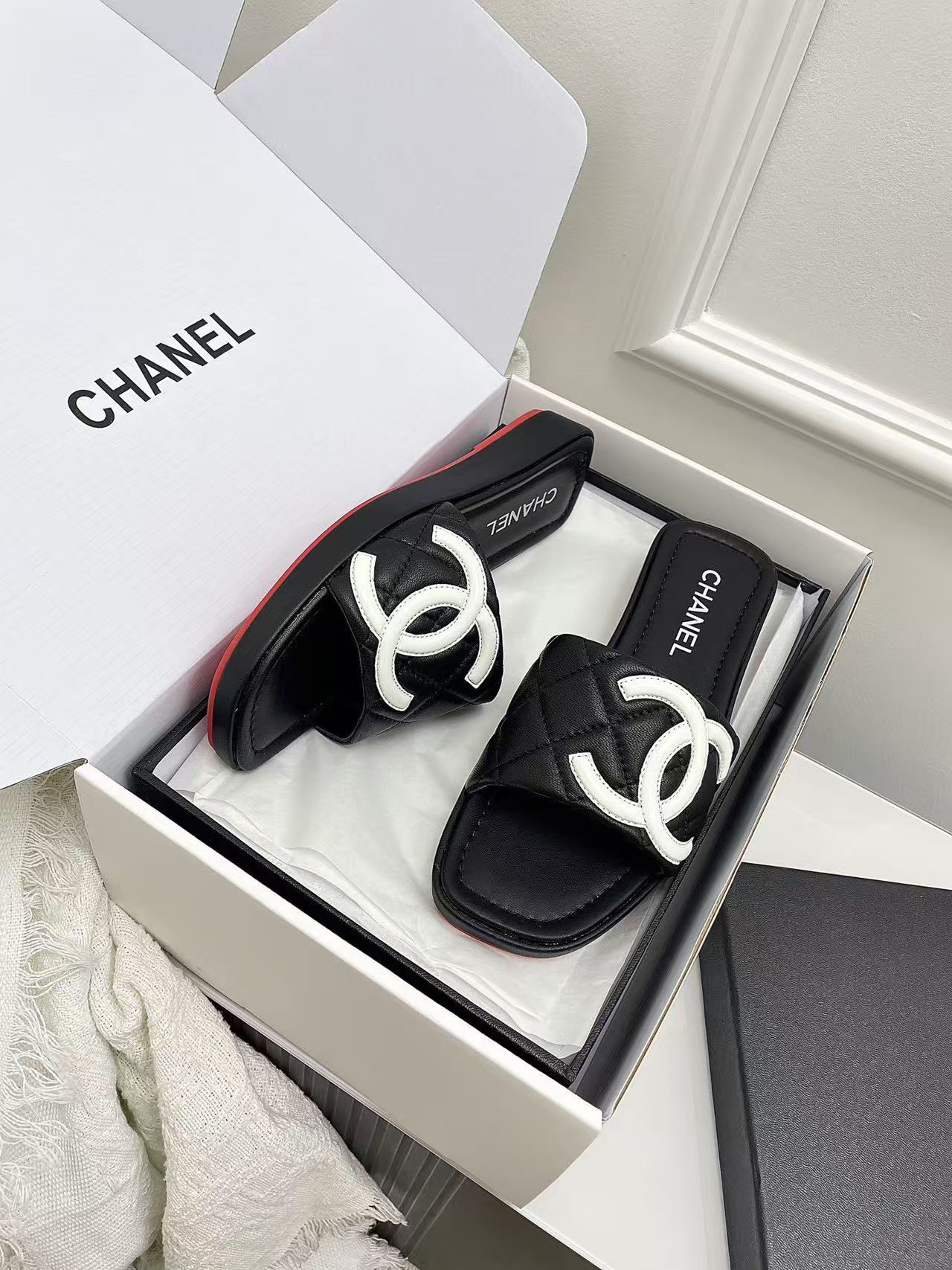 CHANE1 高品質ダブルCスリッパ【50％割引+送料無料】