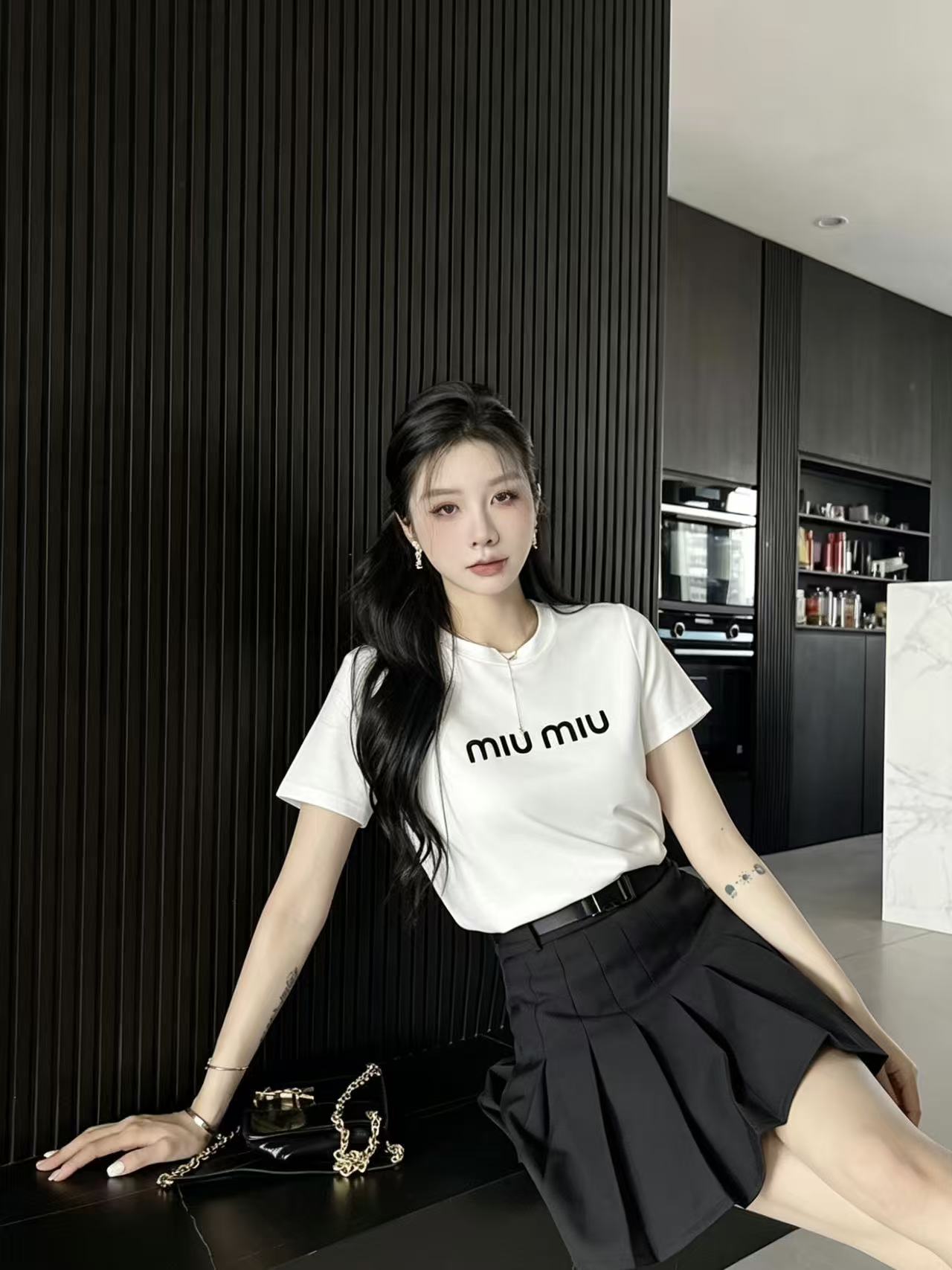 M1UM1U 高品質 レタープリントTシャツ＋スカート 2点セット【50％割引+送料無料】