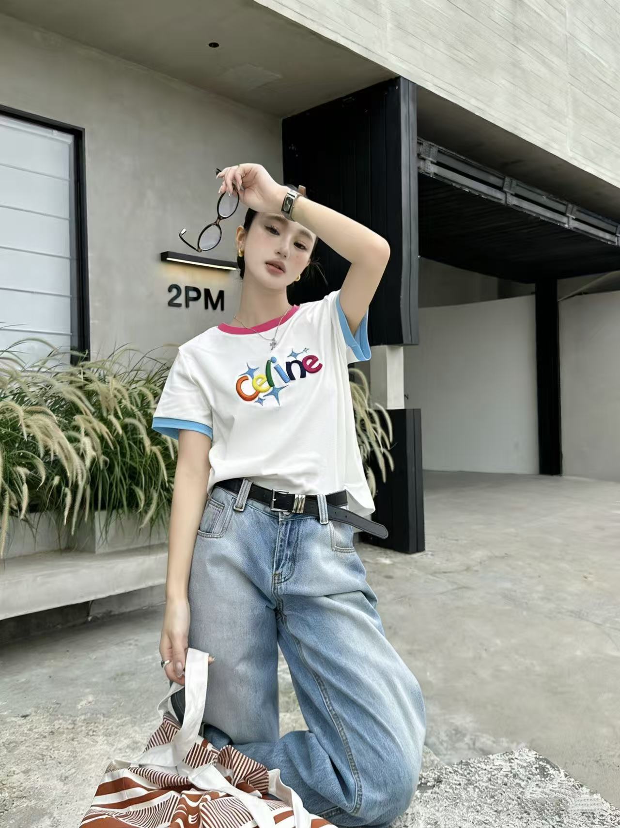 CEL1NE カラフル刺繍文字Tシャツ【50％割引+送料無料】