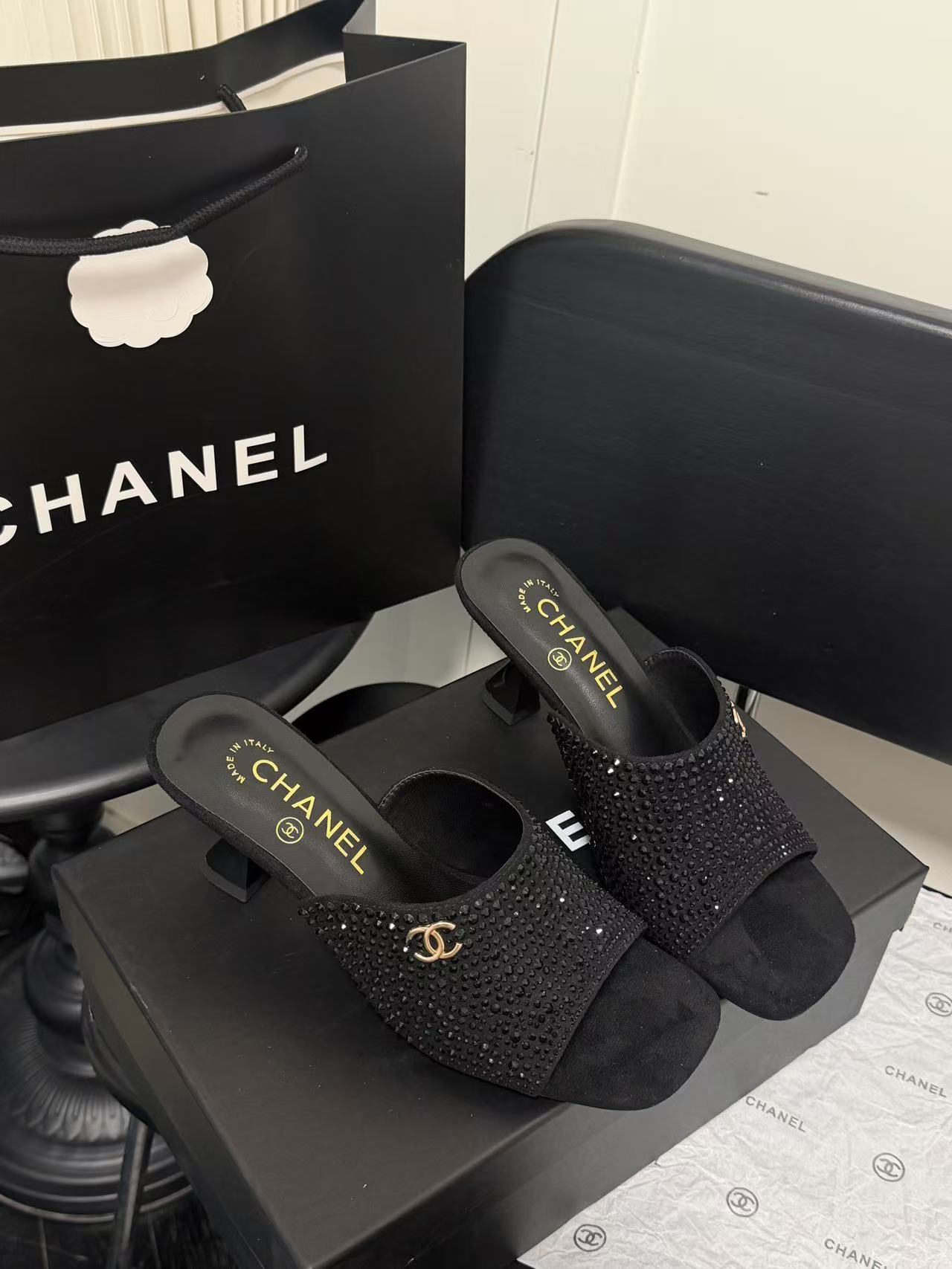 CHANE1 ダブルC ローヒール【50％割引+送料無料】