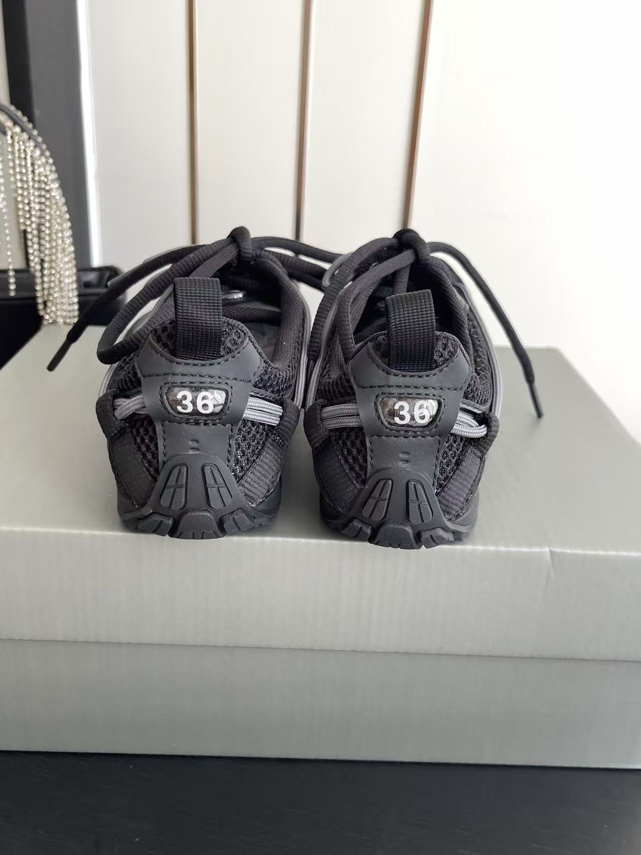 BALENC1AG 高品質レースアップカジュアルシューズ【50％割引+送料無料】