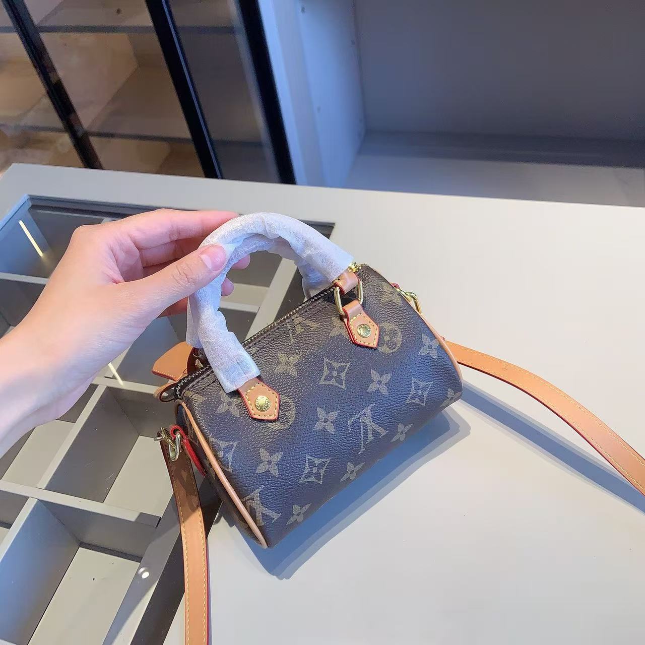 【LV  】コンビネーション3点セット【50％割引+送料無料】X680