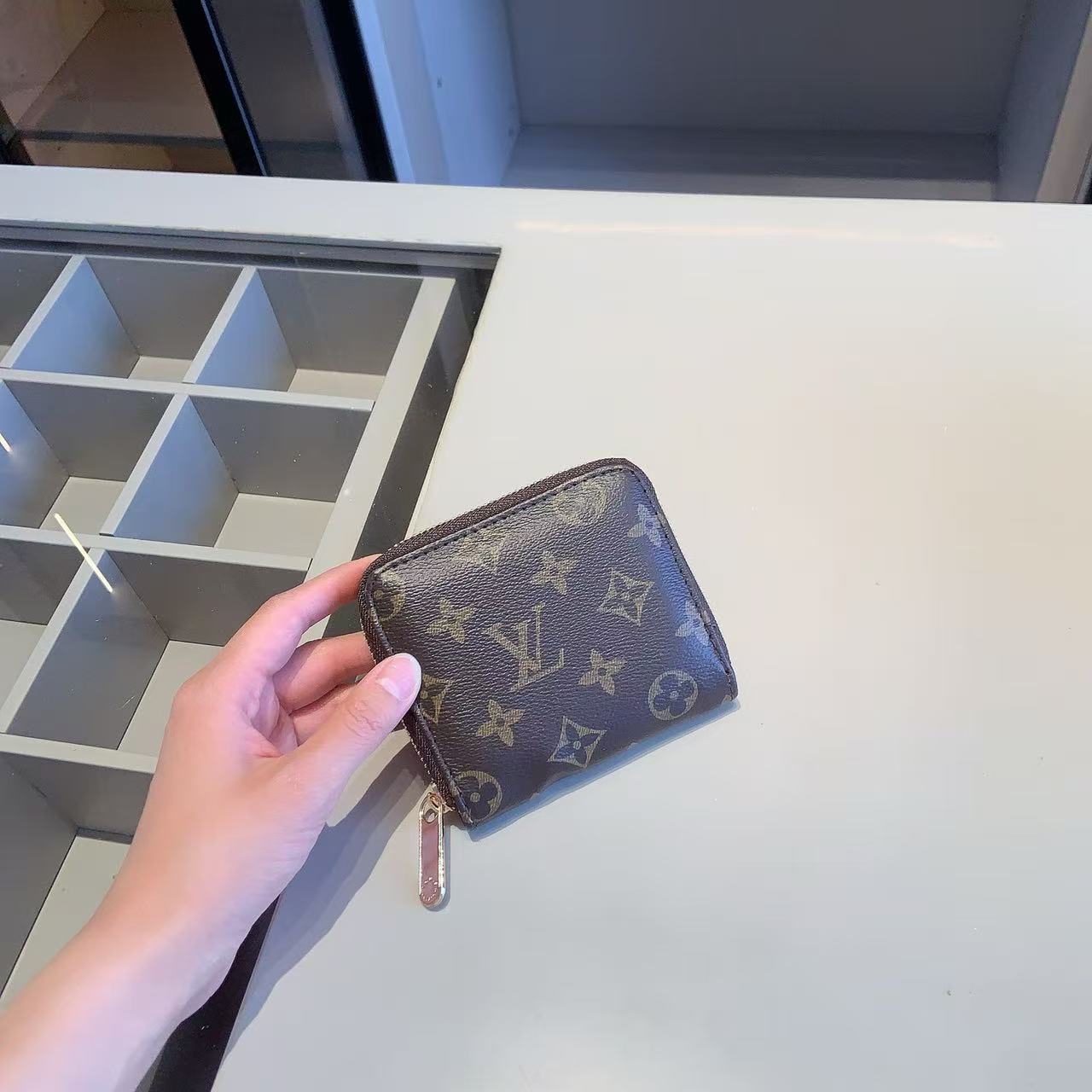 【LV  】コンビネーション3点セット【50％割引+送料無料】X680