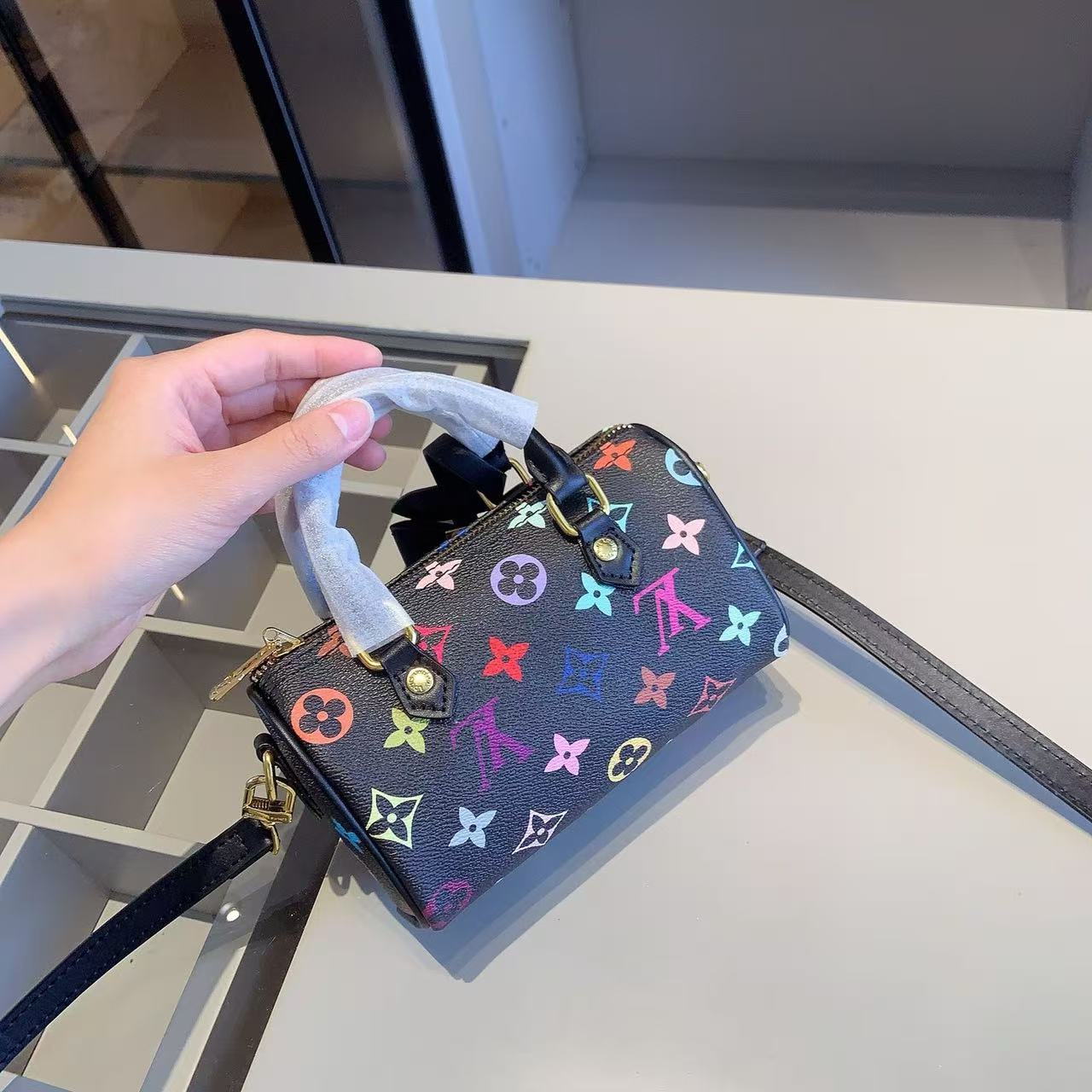 【LV  】コンビネーション3点セット【50％割引+送料無料】X681