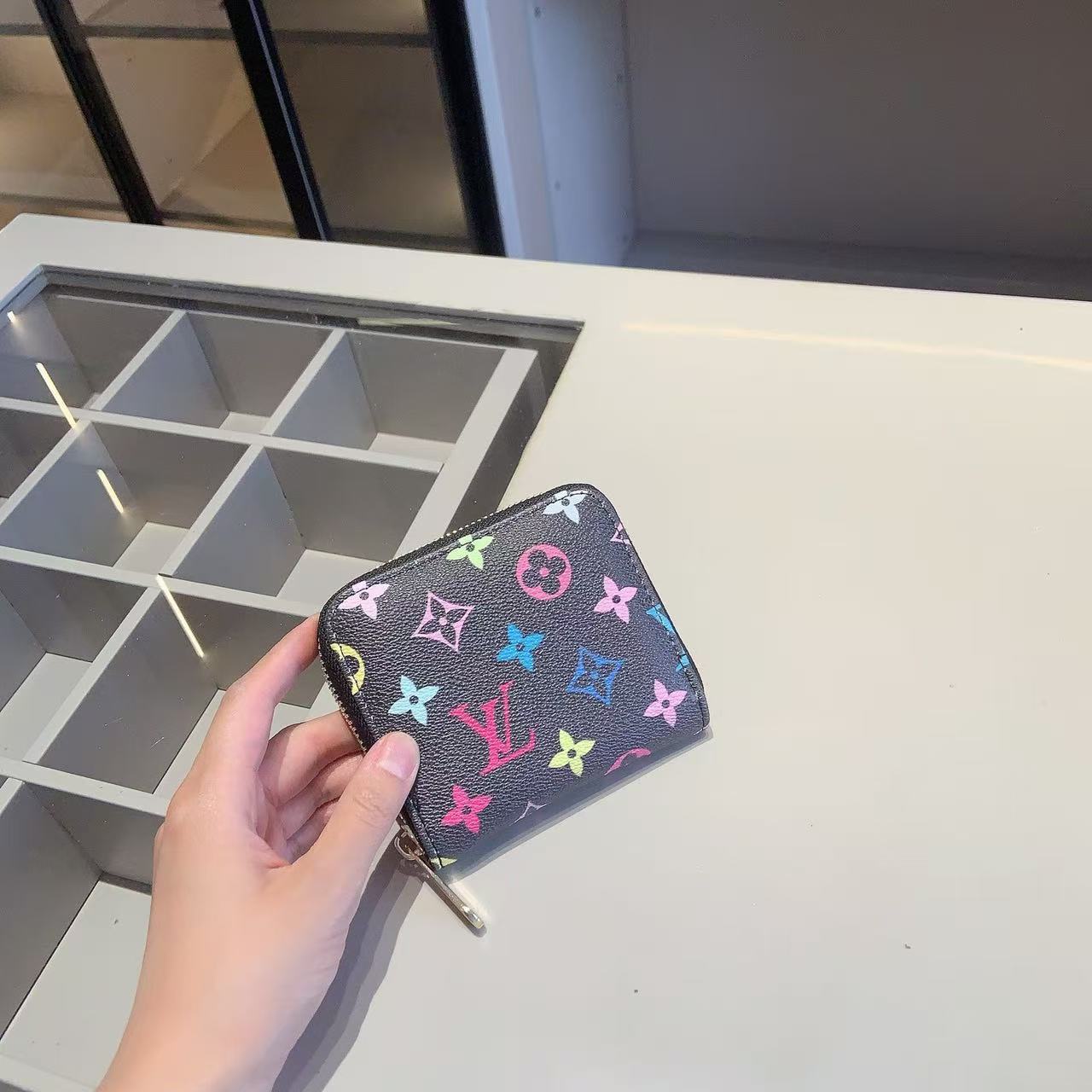 【LV  】コンビネーション3点セット【50％割引+送料無料】X681