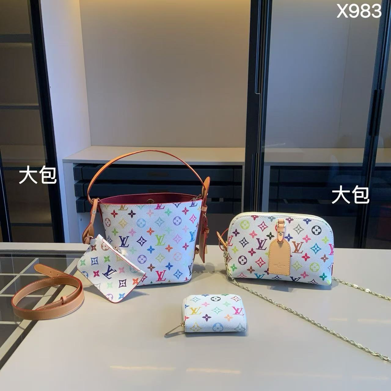【LV 】コンビネーション3点セット【50％割引+送料無料】X983