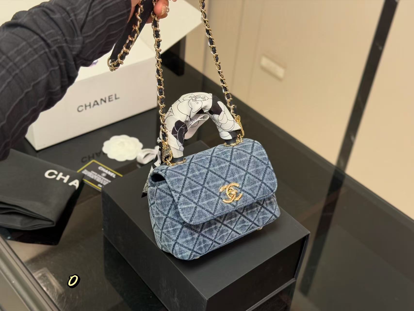 CHANE1 coco handleチェーンバッグ【50％割引+送料無料】