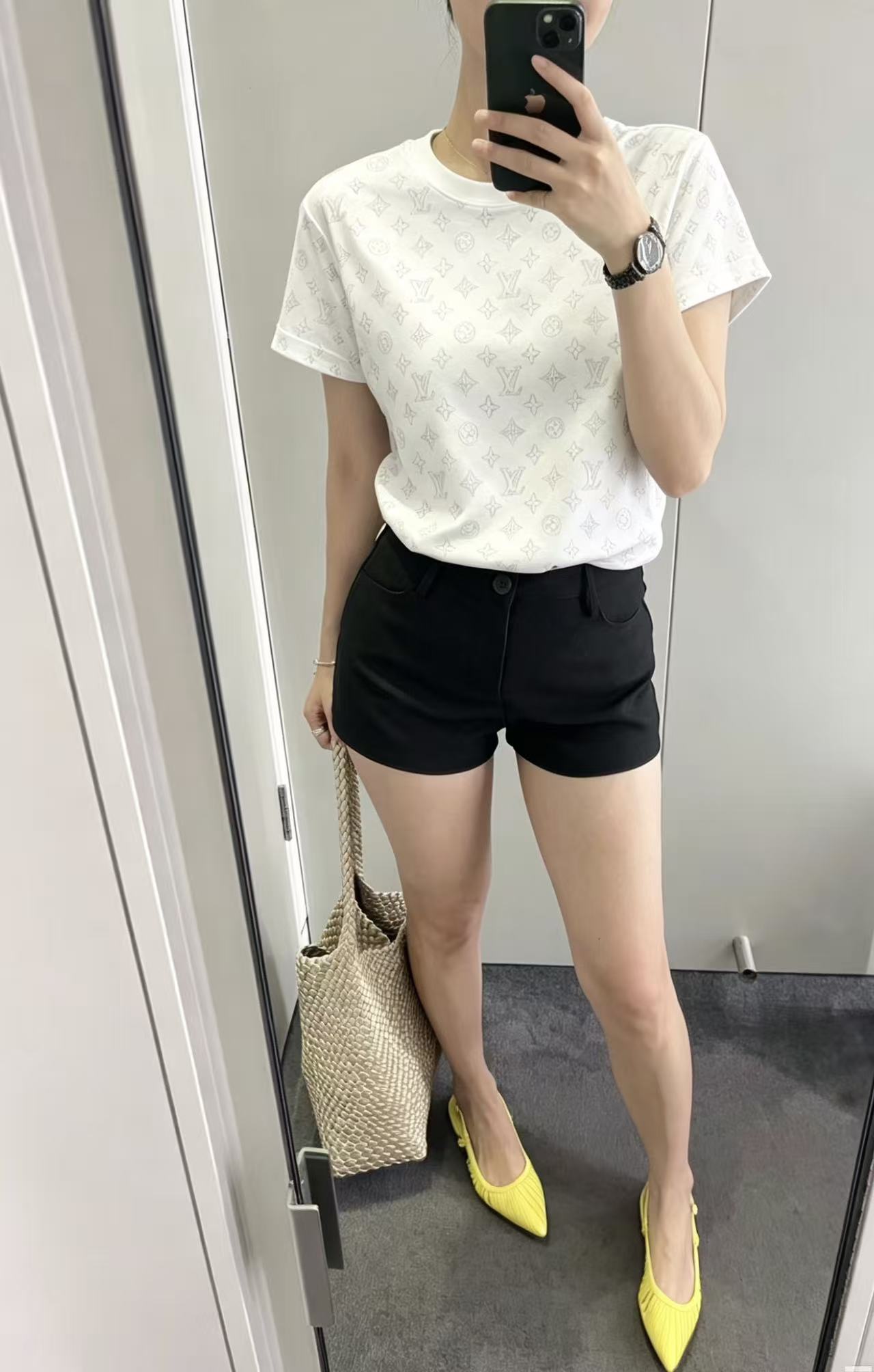 LV 四つ葉のクローバー柄Tシャツ【50％割引+送料無料】