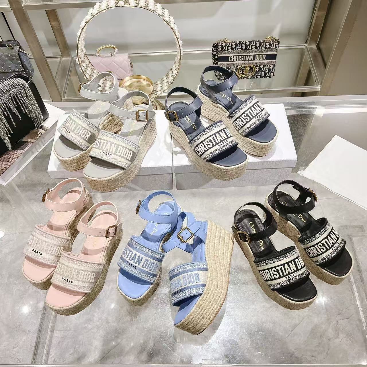 DIOR 高品質 編み込みレター プラットフォームサンダル【50％割引+送料無料】