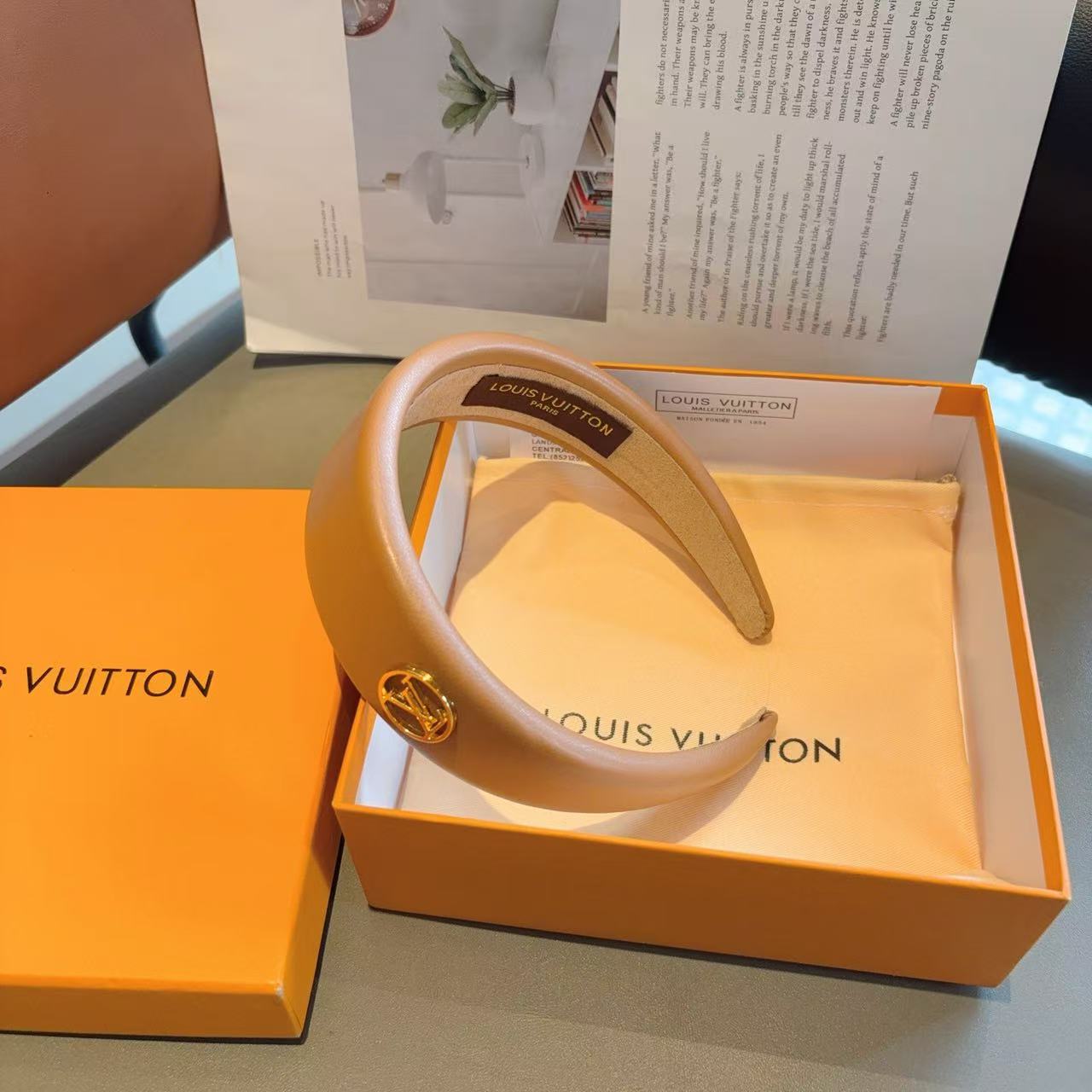 LV ミニマリスト・ロゴ・ヘッドバンド【50％割引+送料無料】